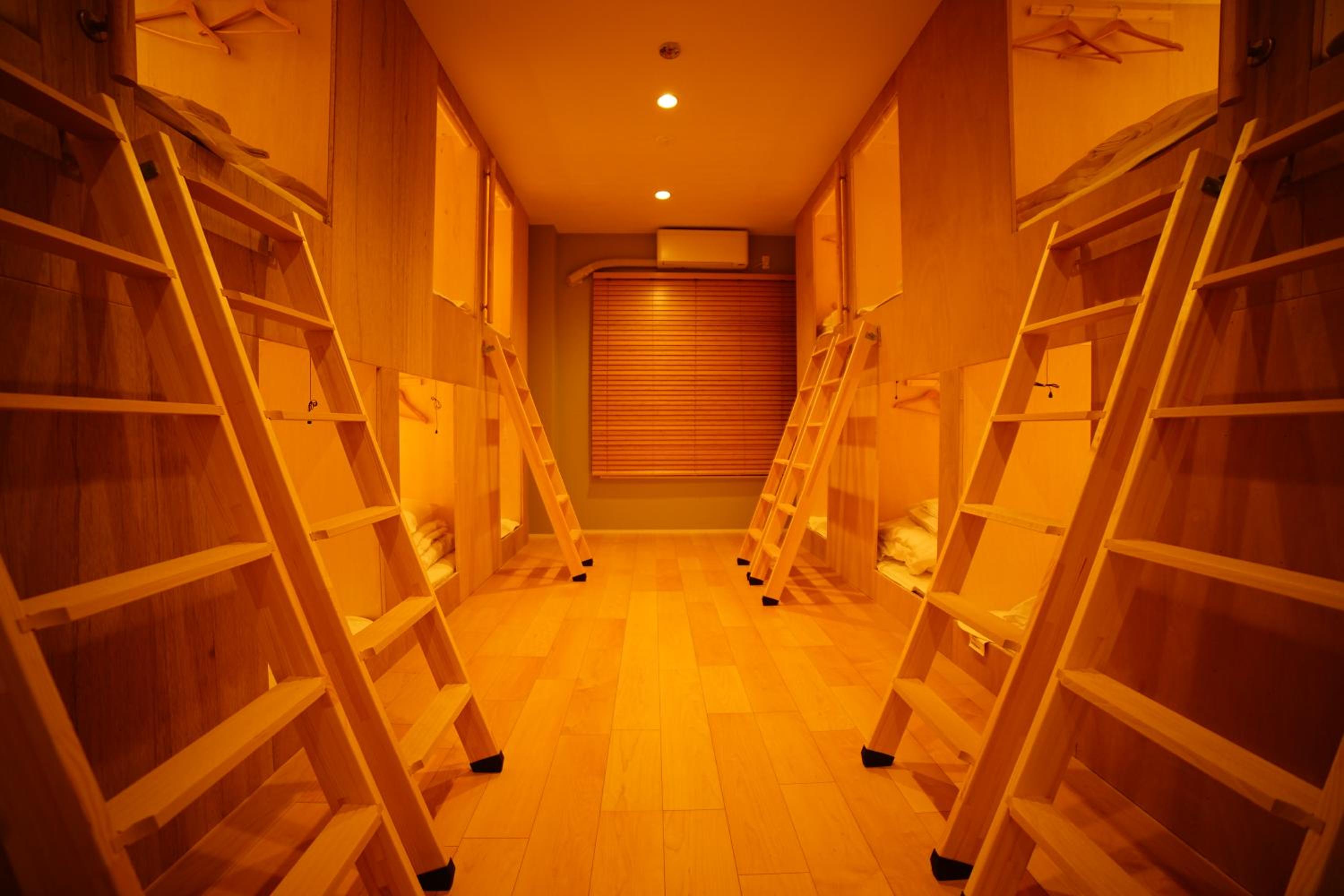 Mixed Dormitory Room photo 2