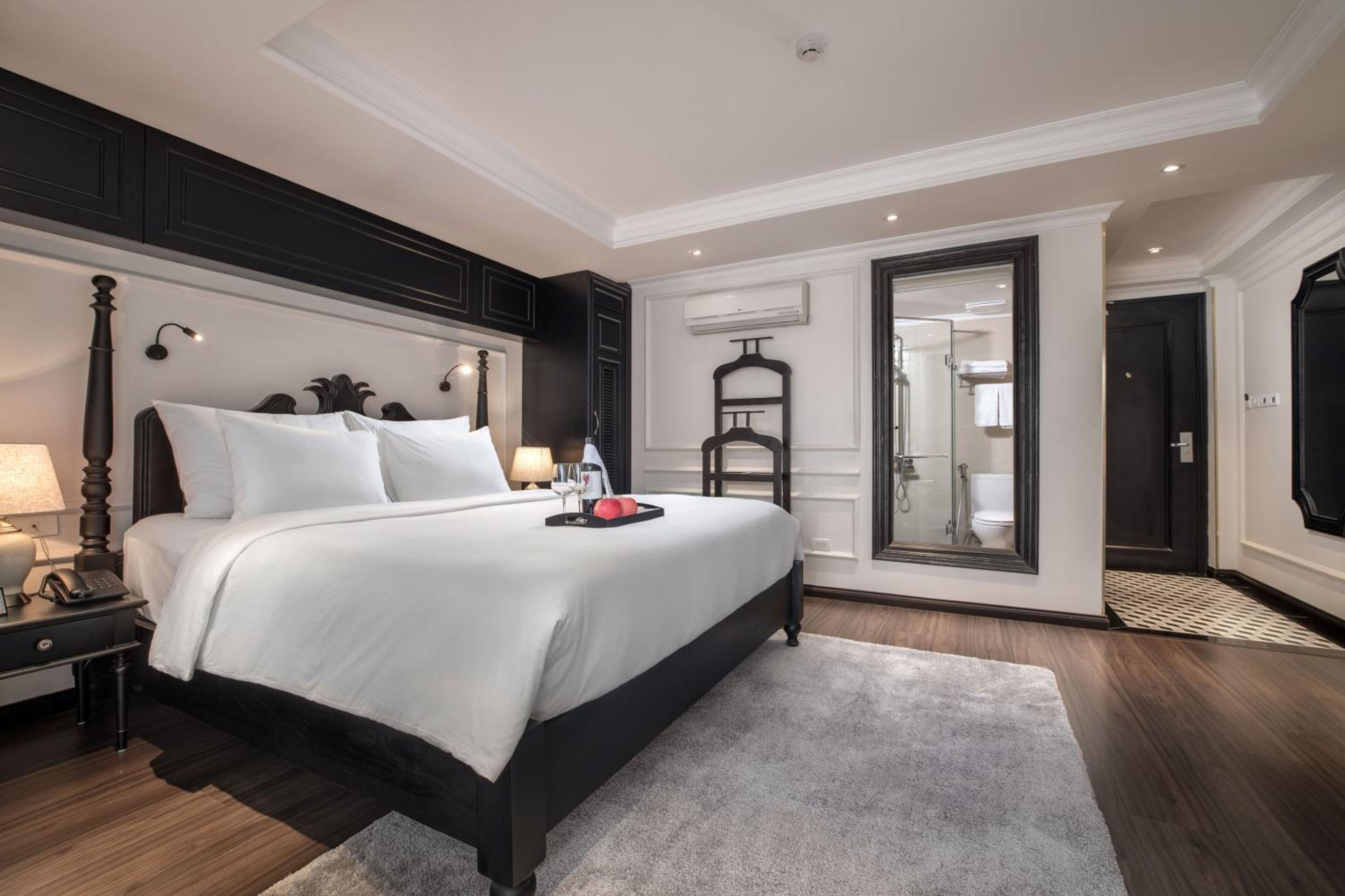 Premier Deluxe Double Room with Balcony