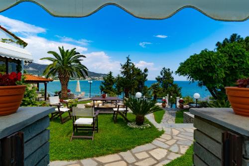 Two-Bedroom Suite with Sea View photo 2