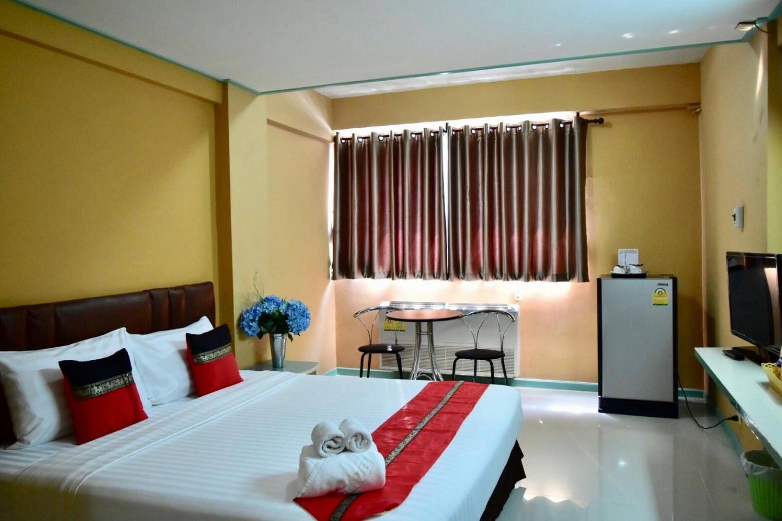 Deluxe Double Room photo 2