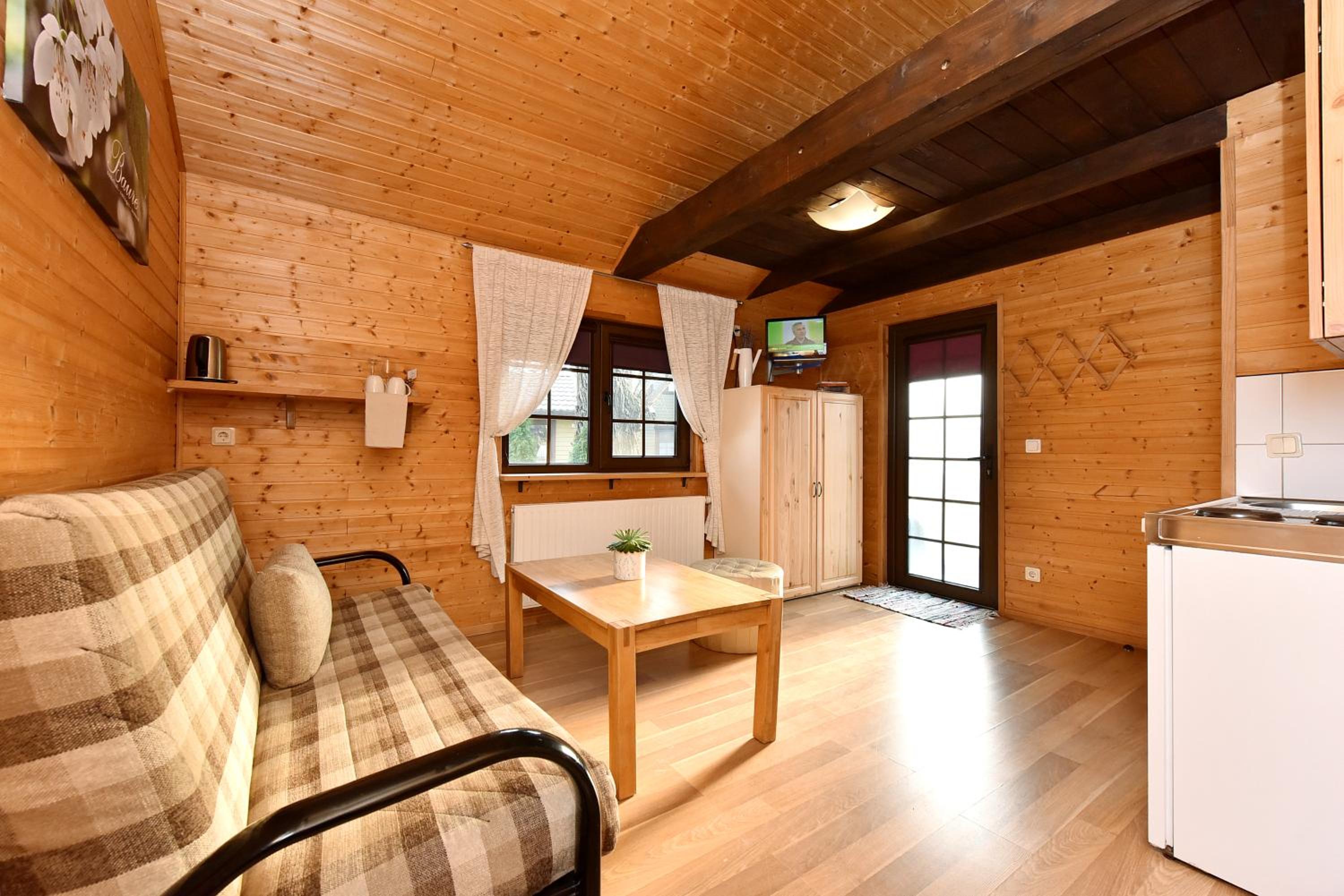 Bungalow - Photo 2