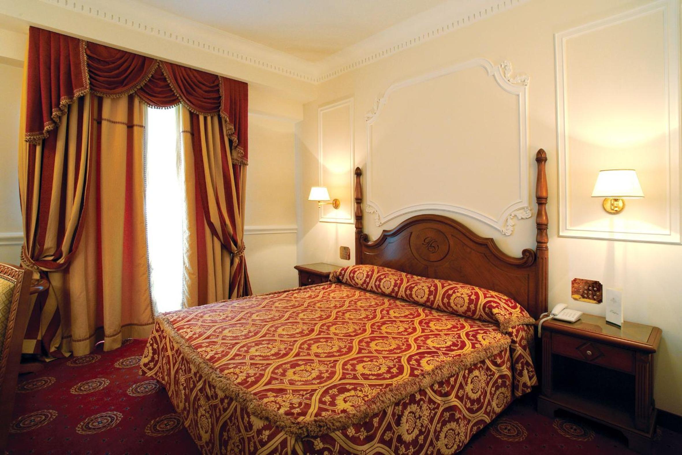 Double Room - Photo 1