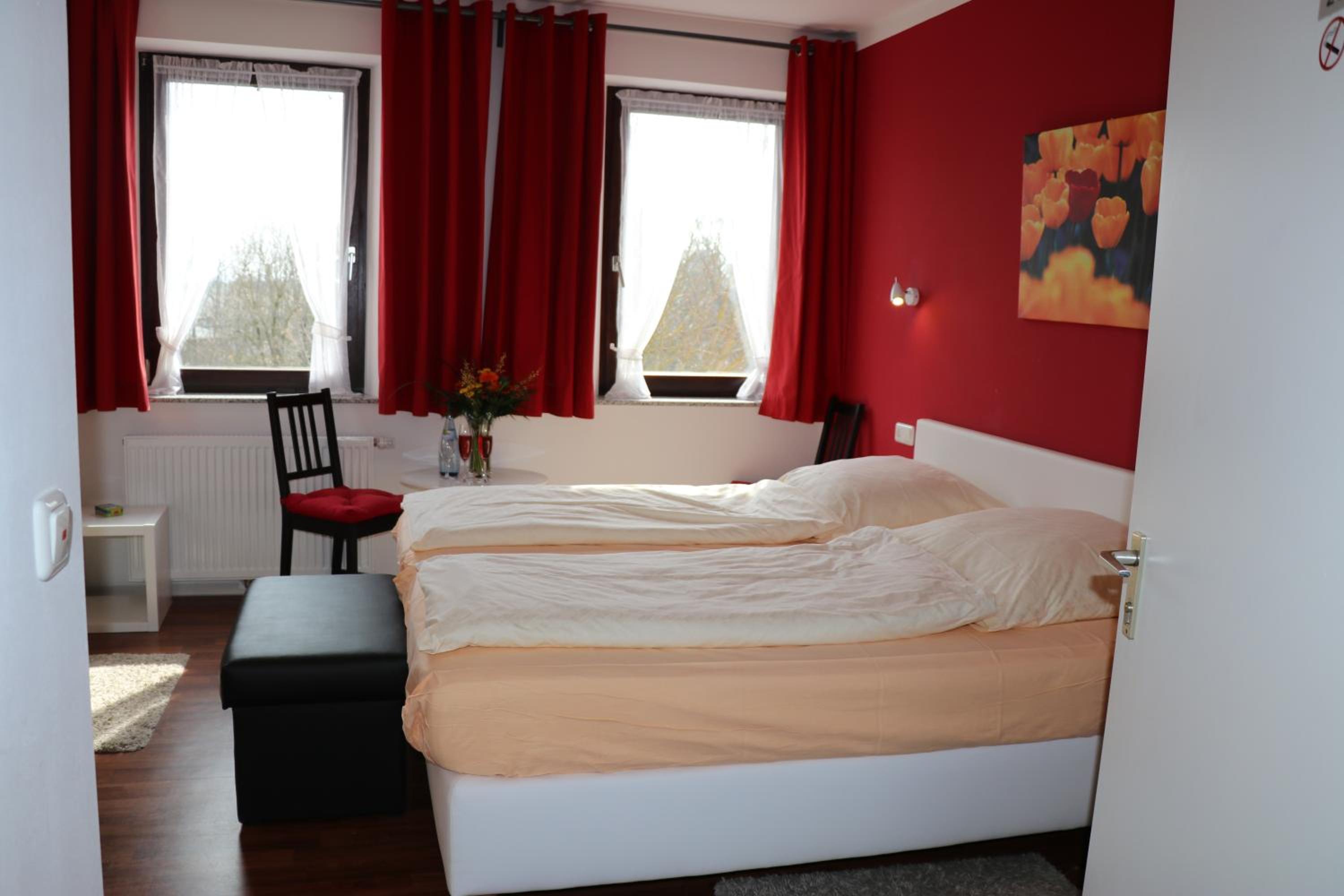 Classic Triple Room - Photo 6