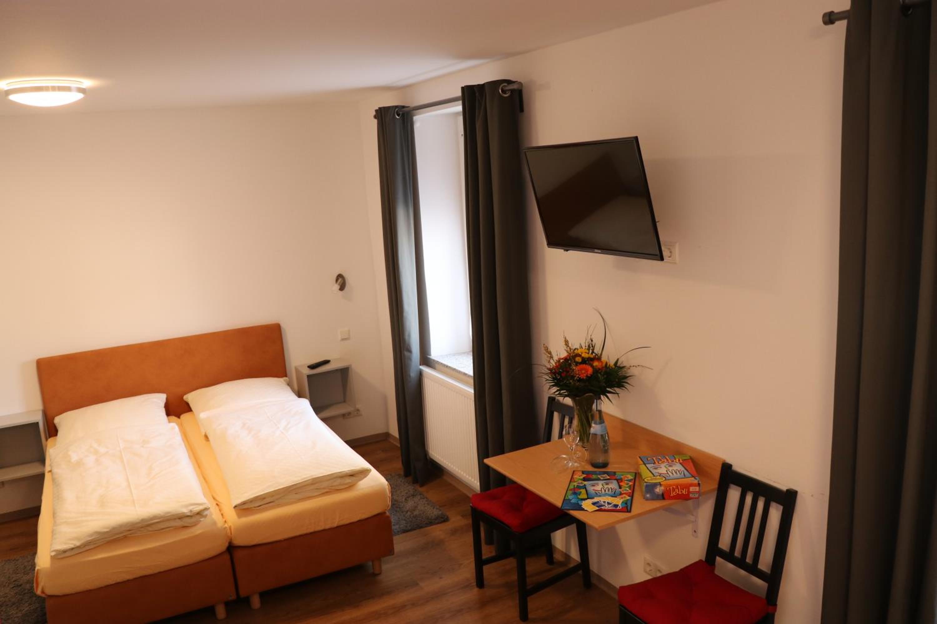 Classic Quadruple Room - Photo 21