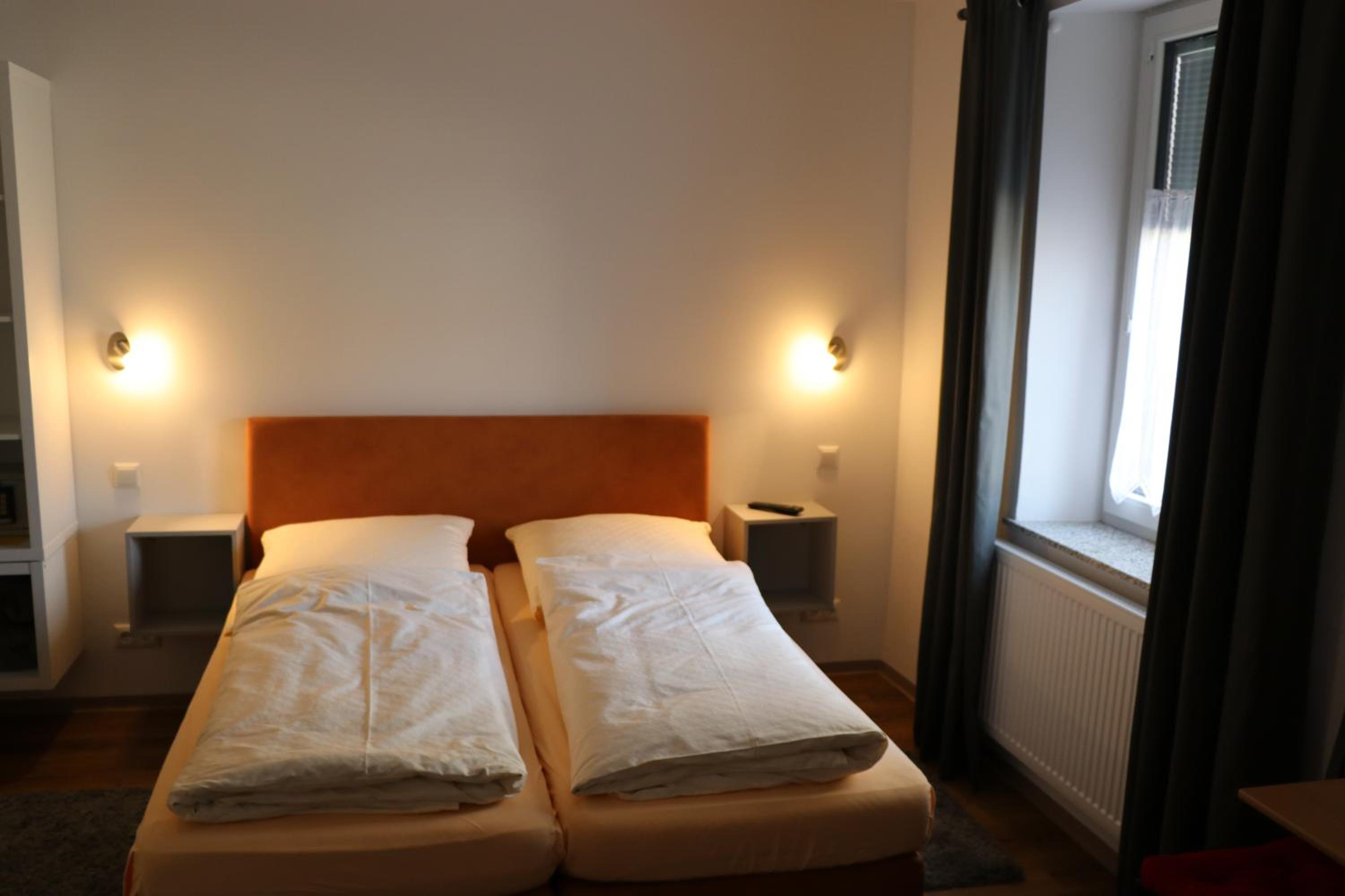 Classic Quadruple Room - Photo 7