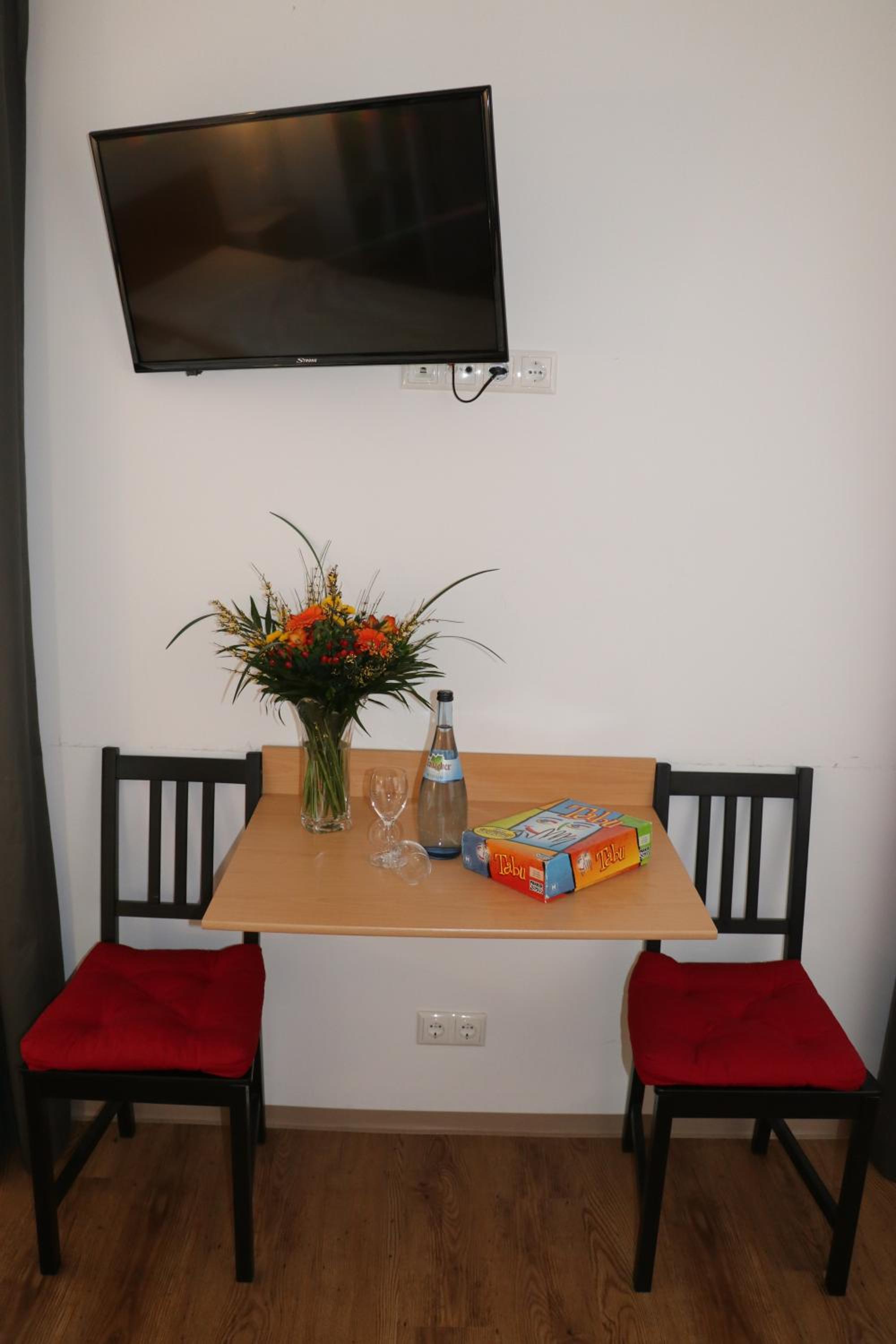 Classic Quadruple Room - Photo 3