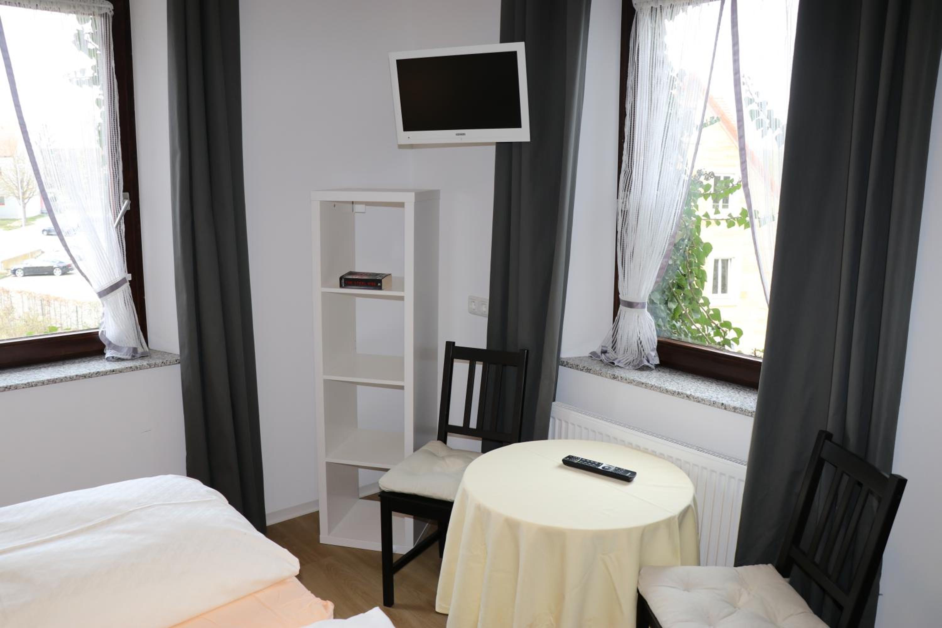 Classic Double Room - Photo 4