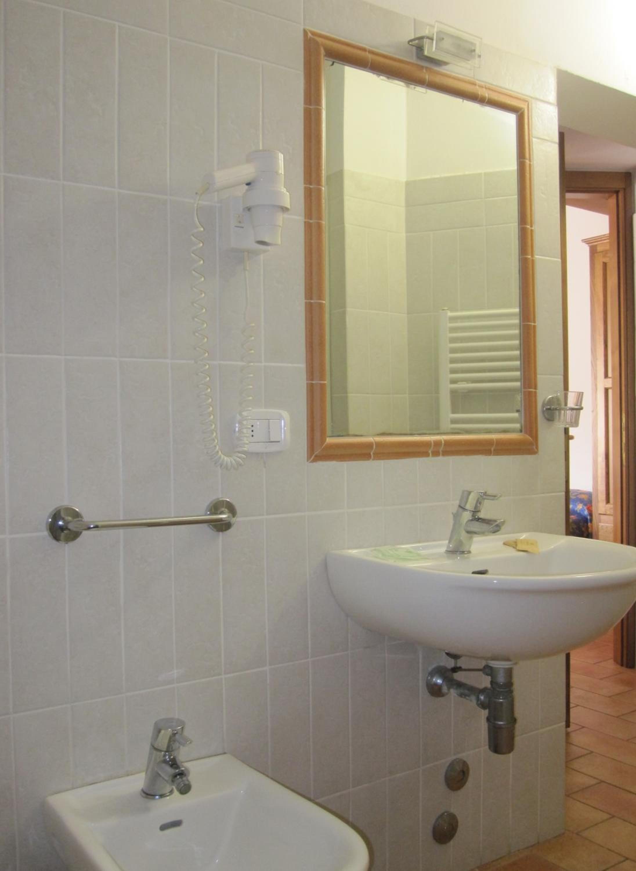 Two-Bedroom Apartment with Garden View photo 3
