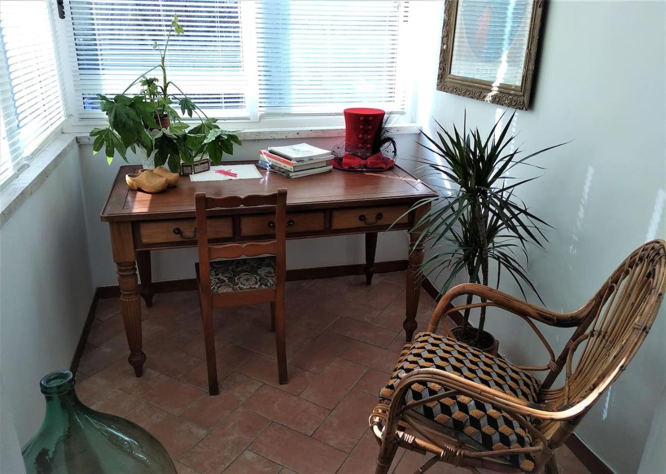 One-Bedroom Apartment - Photo 4