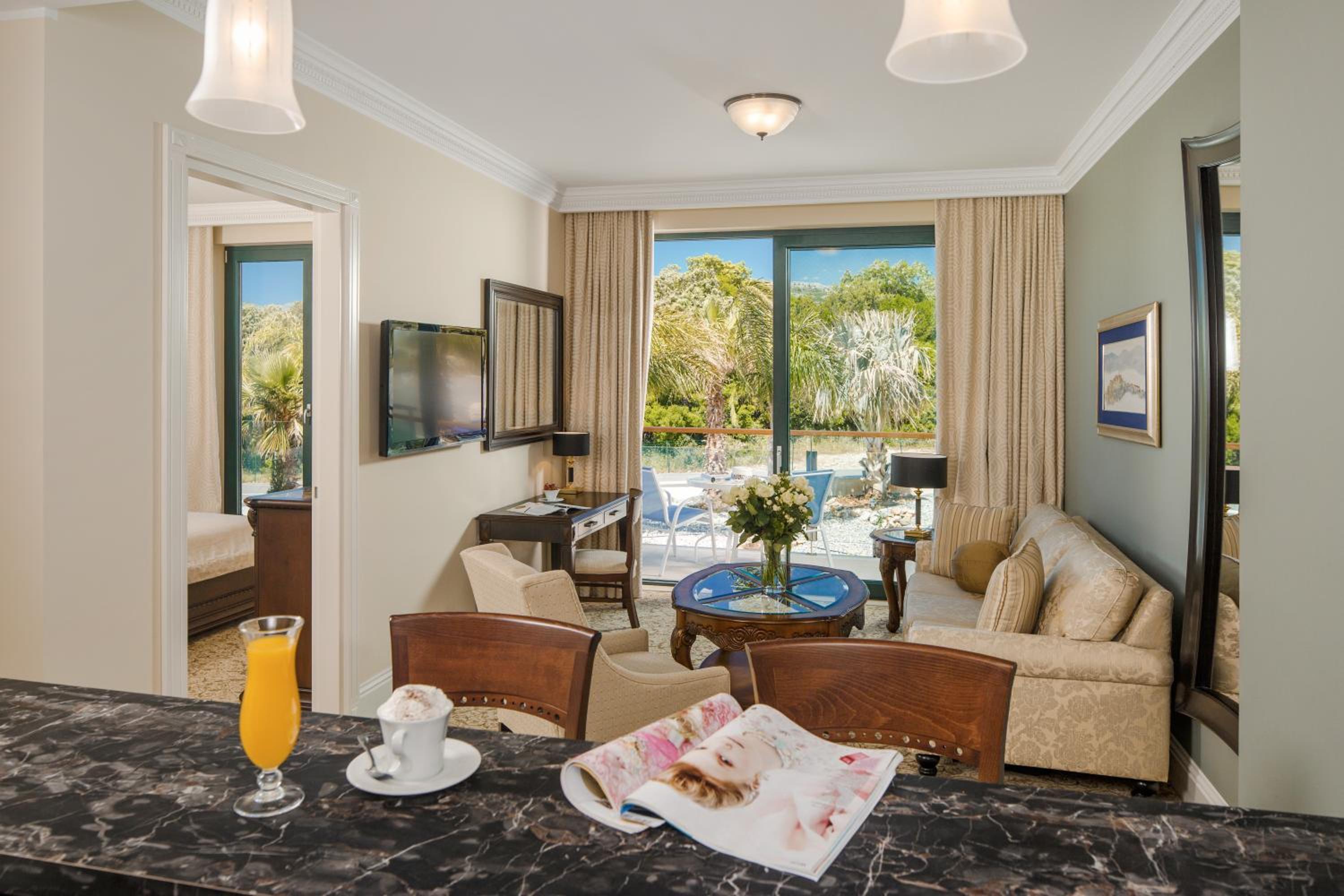 Deluxe King Suite with Balcony