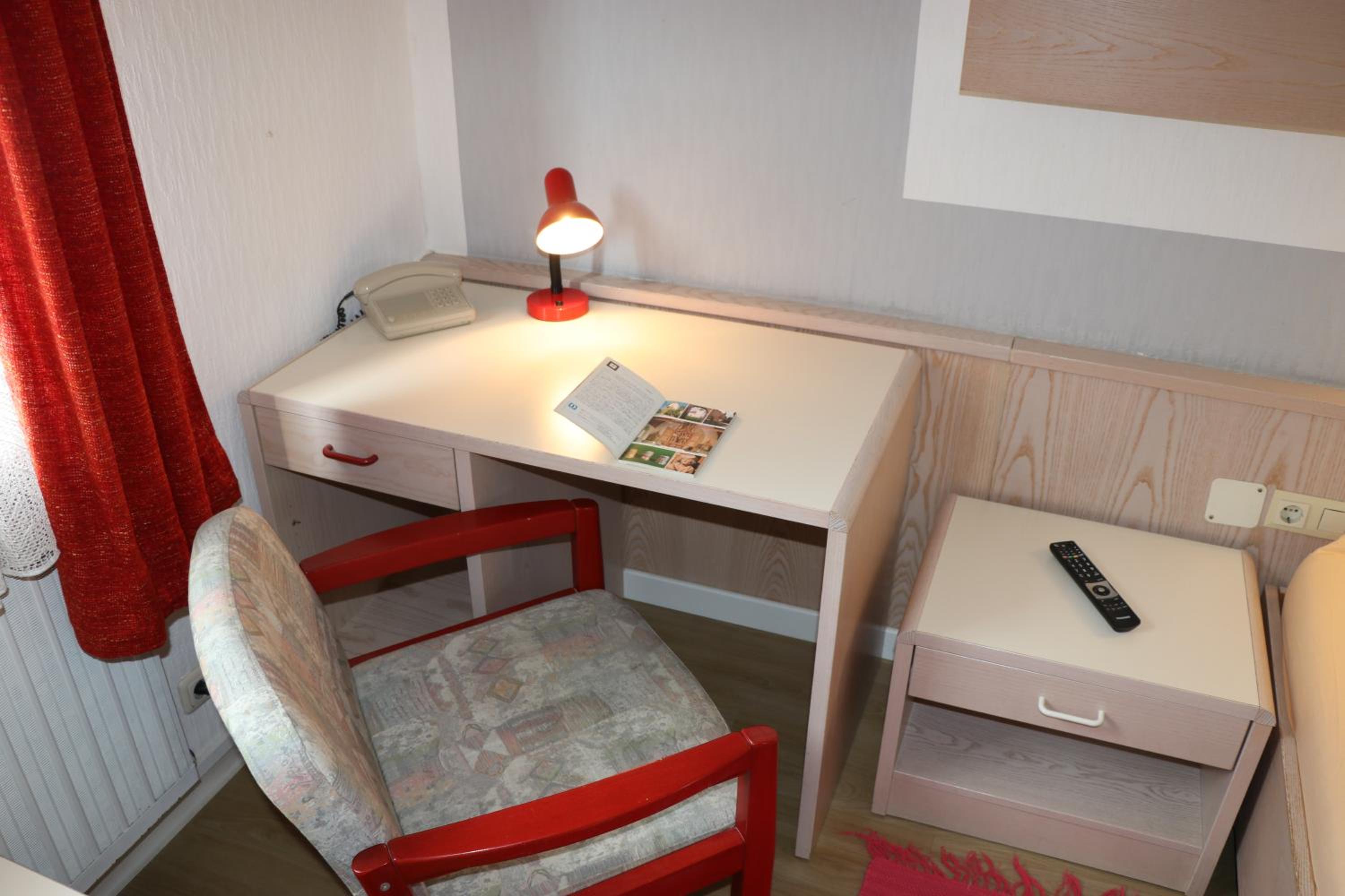 Standard  Double Room - Photo 7
