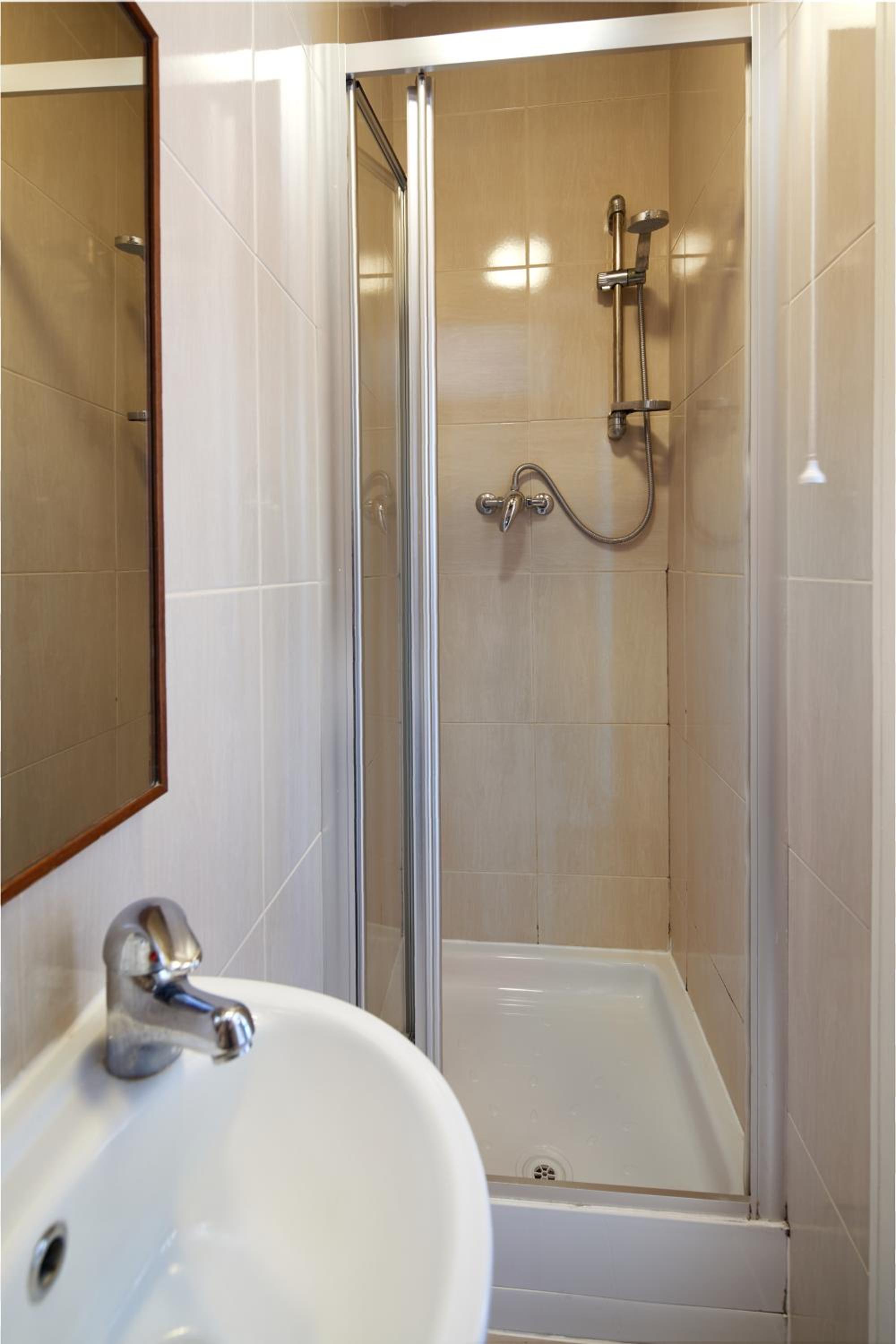 Superior Double Room - Photo 4