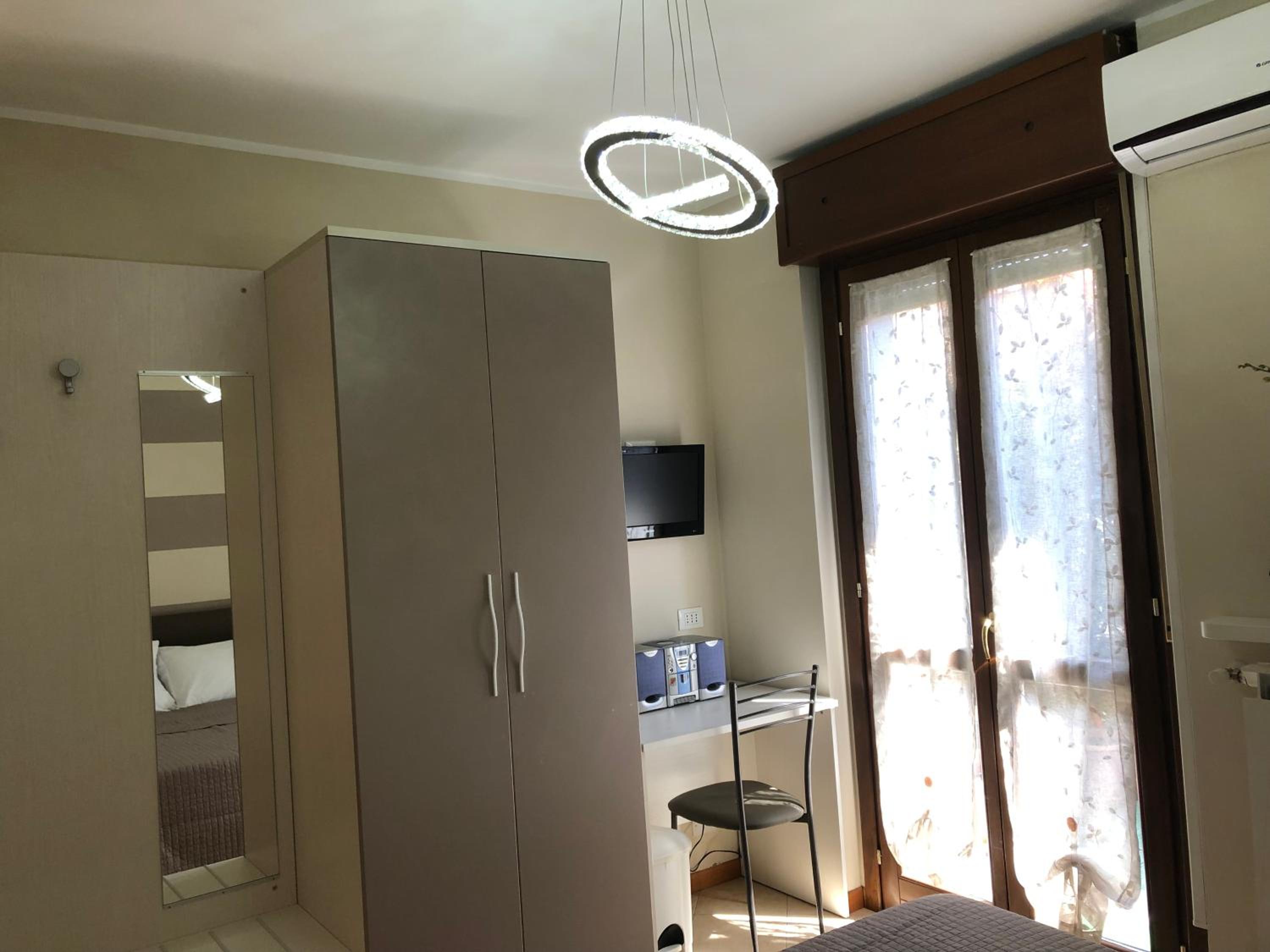 Deluxe Apartment - Photo 14