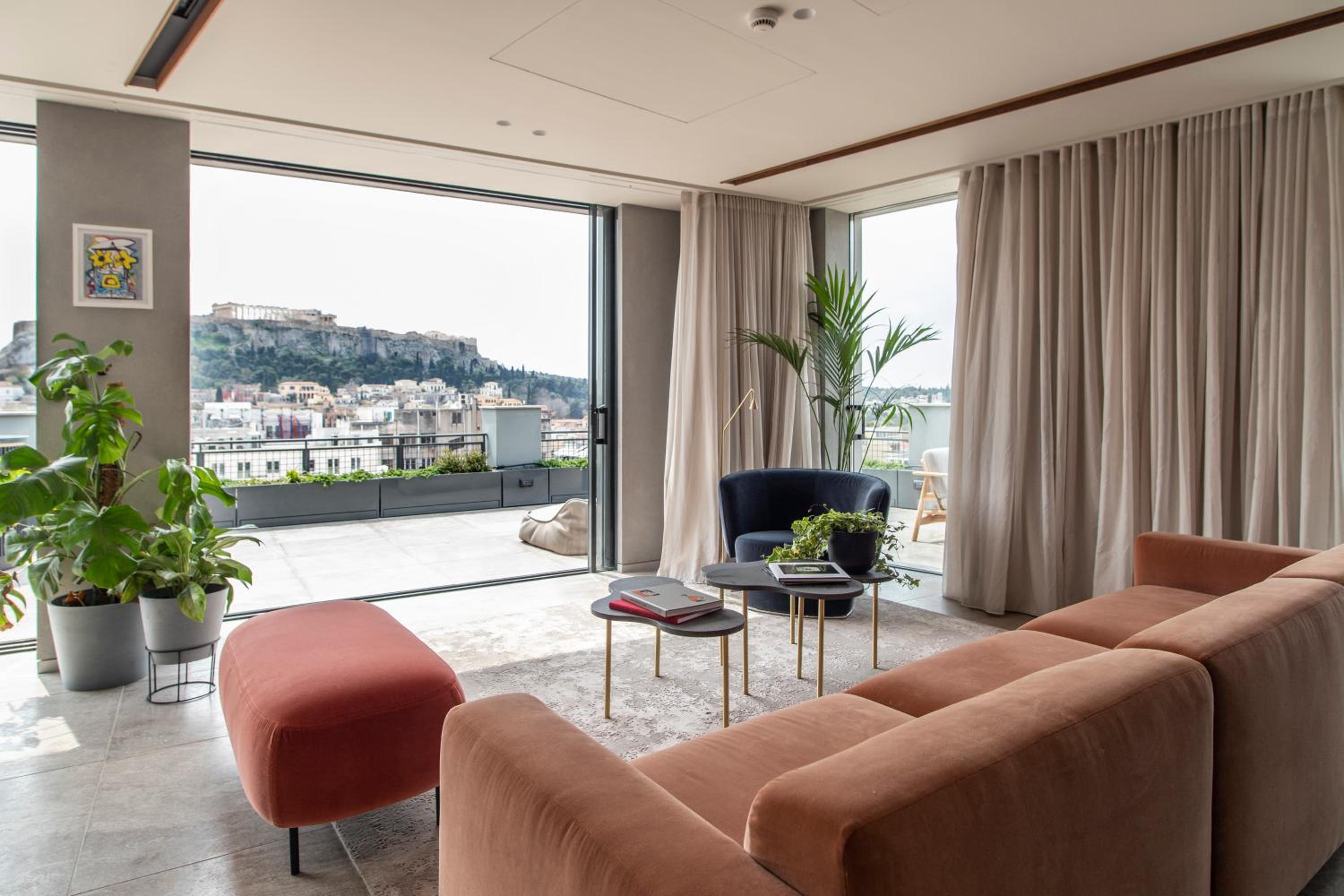 Penthouse Suite with private swimming pool photo 3