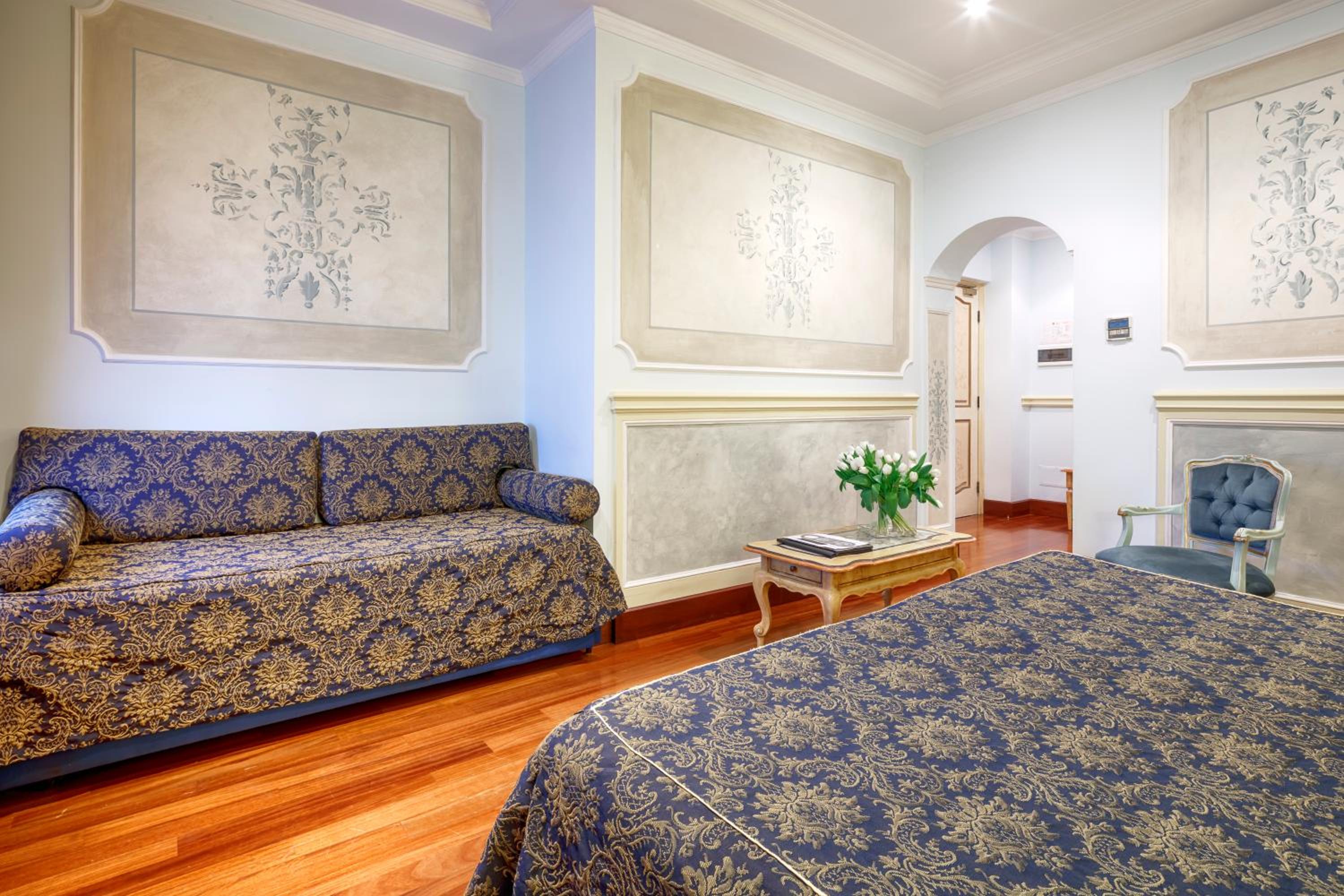 Triple Room photo 2