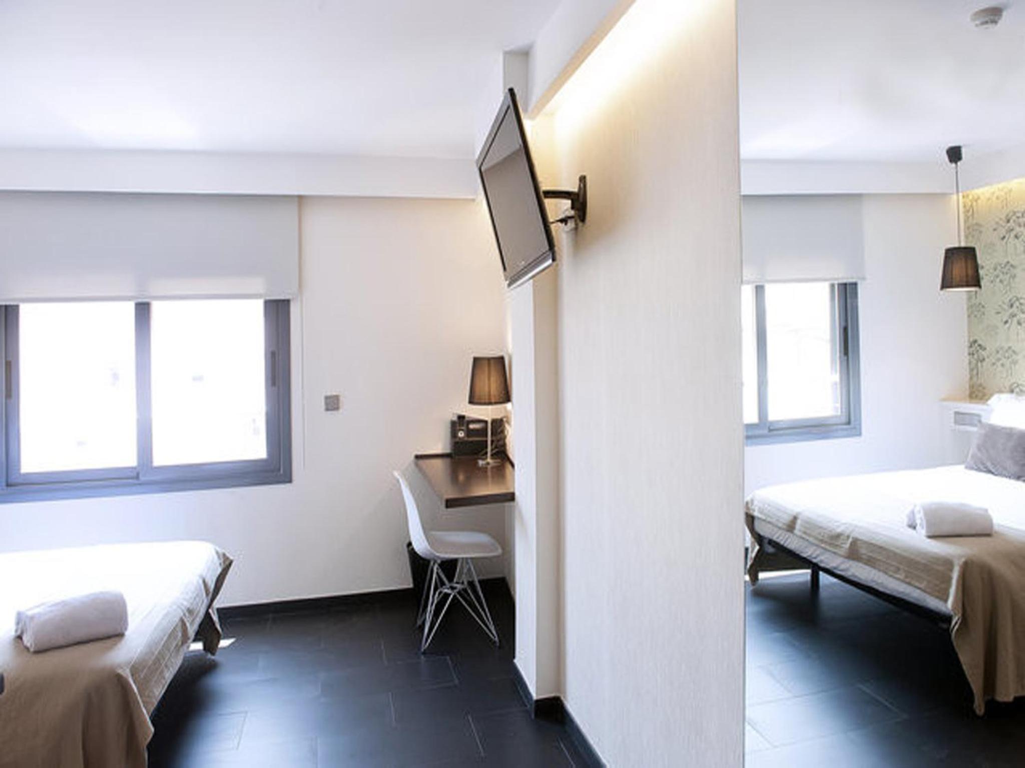 Deluxe Double Room photo 3