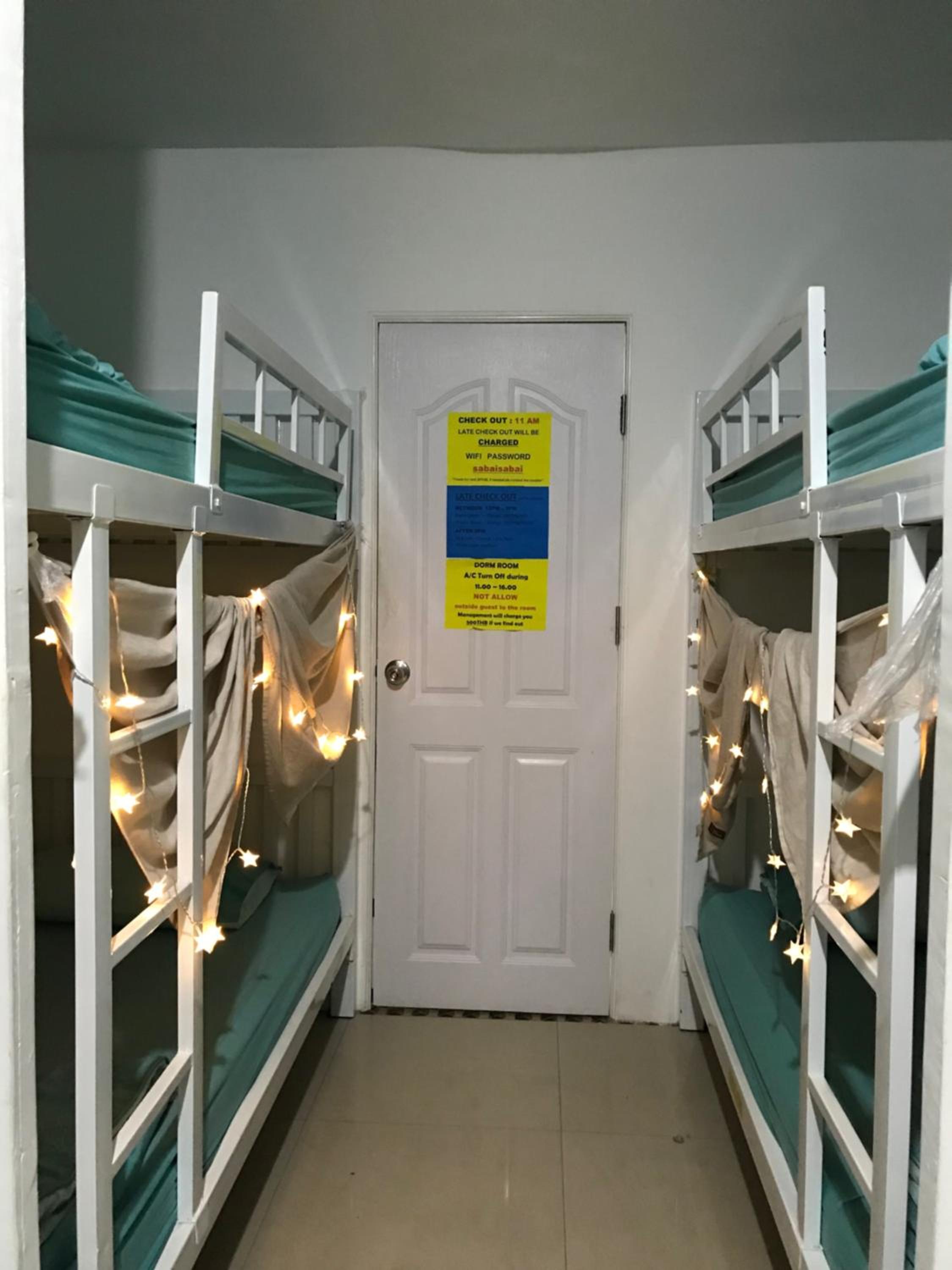 Bunk Bed in Mixed Dormitory Room photo 2
