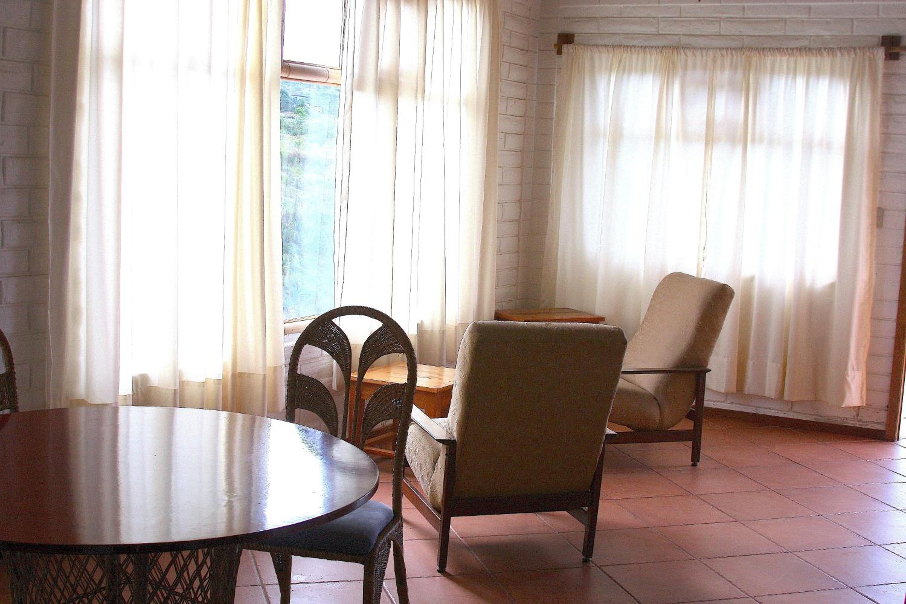 Bungalow (6 Adults) photo 1