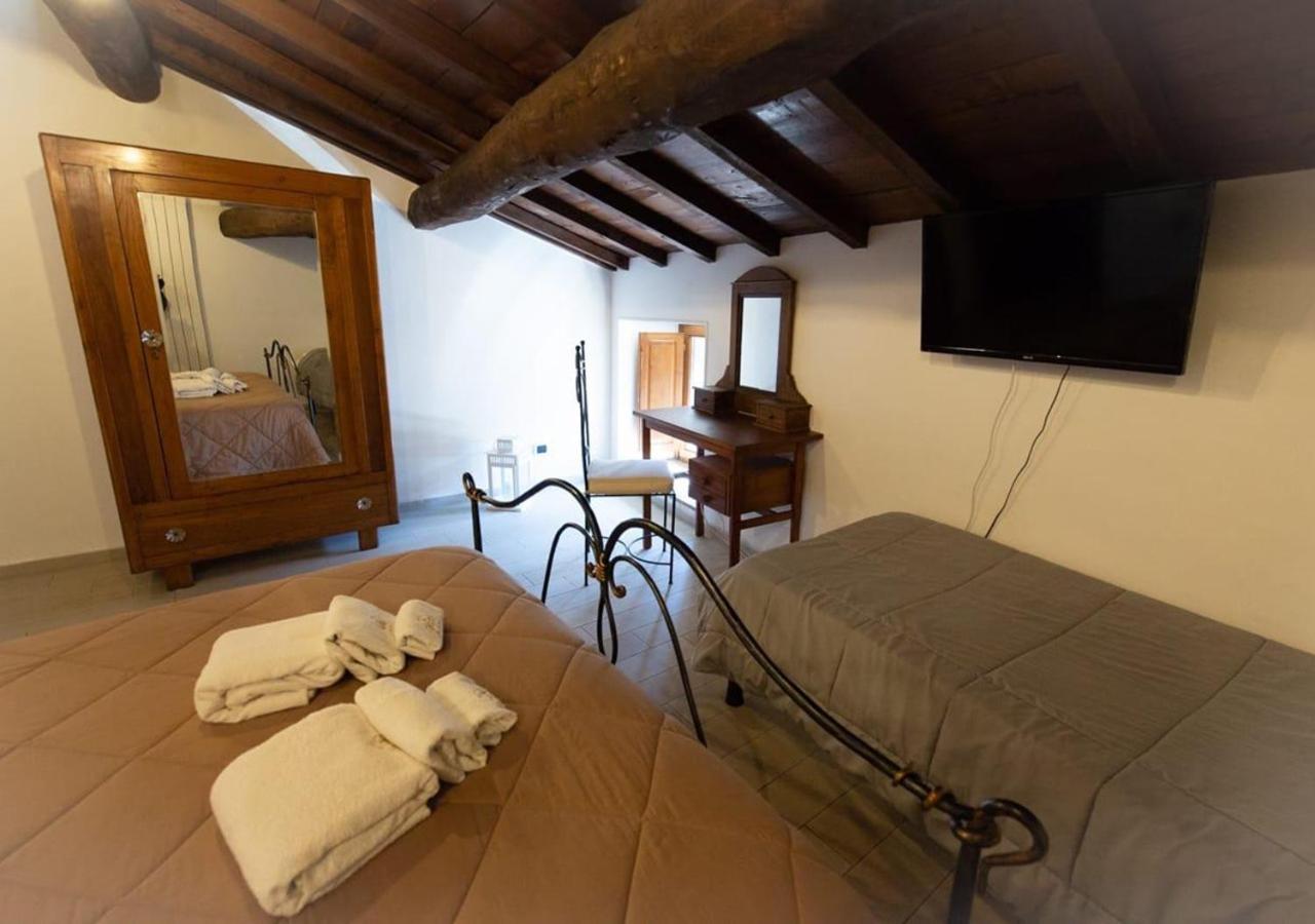 Budget Double Room photo 1