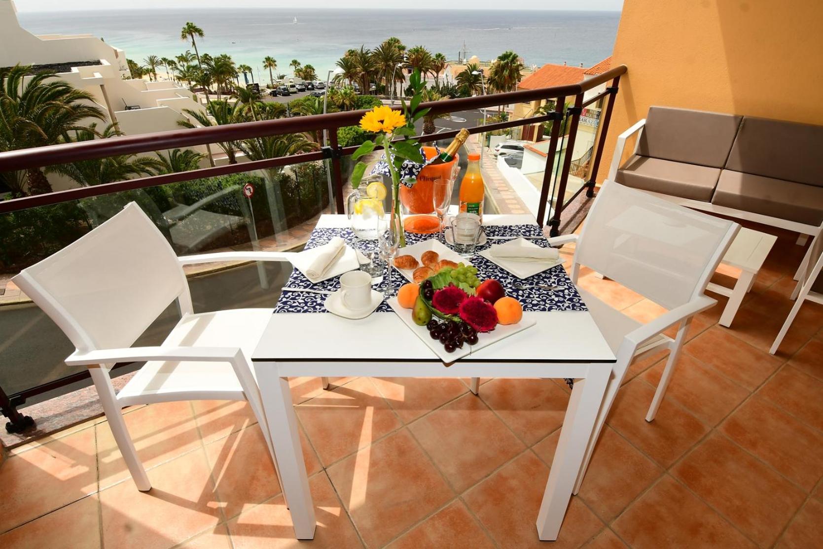 Apartment with Sea View photo 2