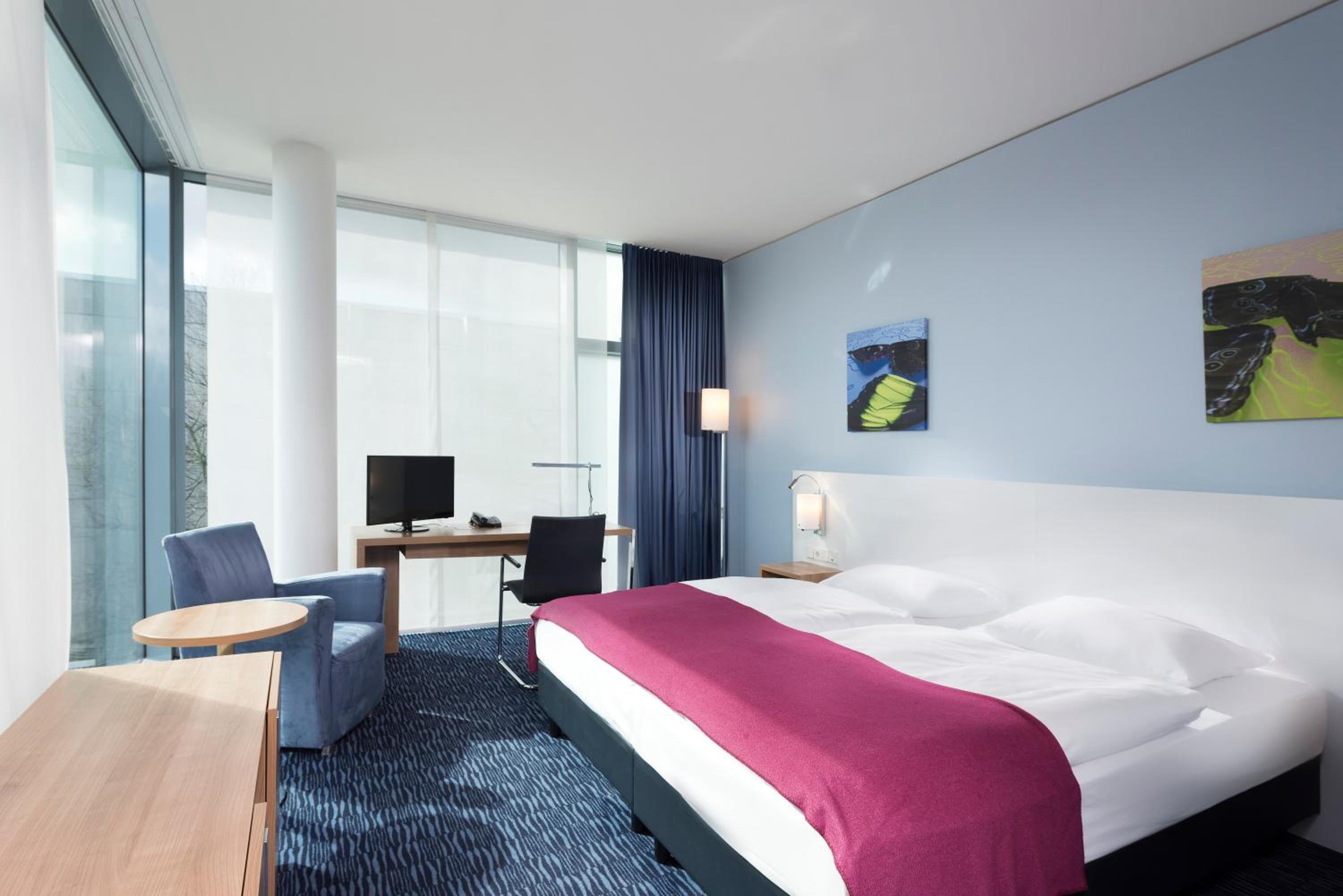 Superior Double or Twin Room photo 3