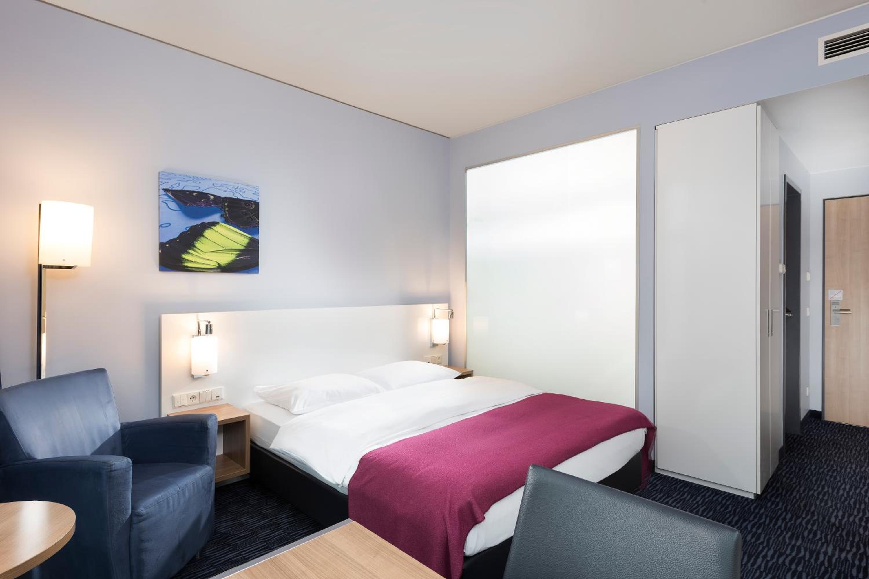 Standard Double Room photo 3