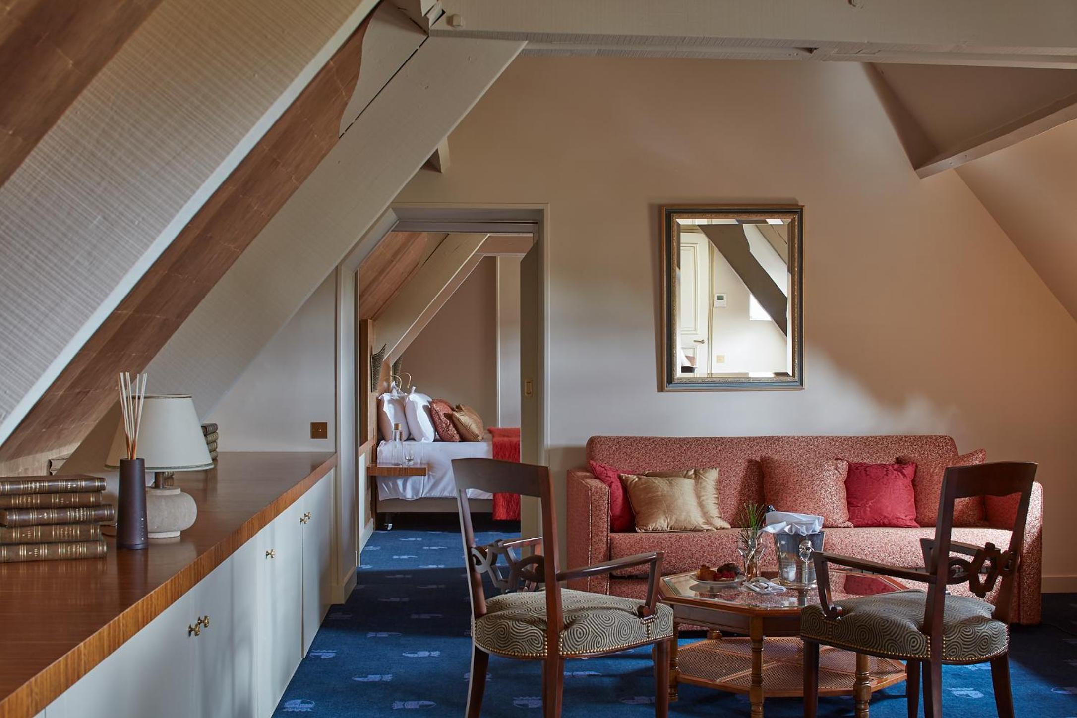 Suite photo