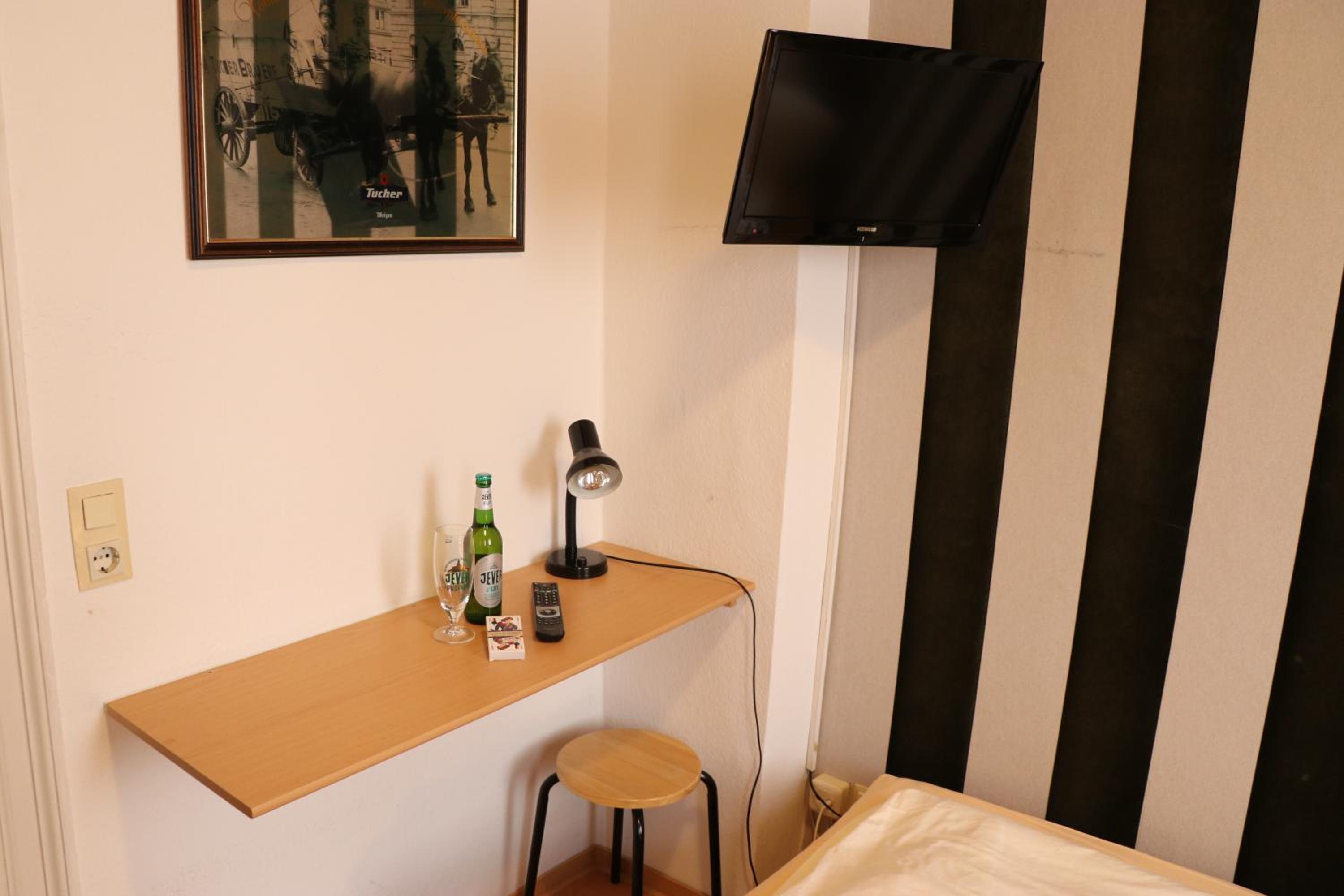 Standard Single Room photo 2