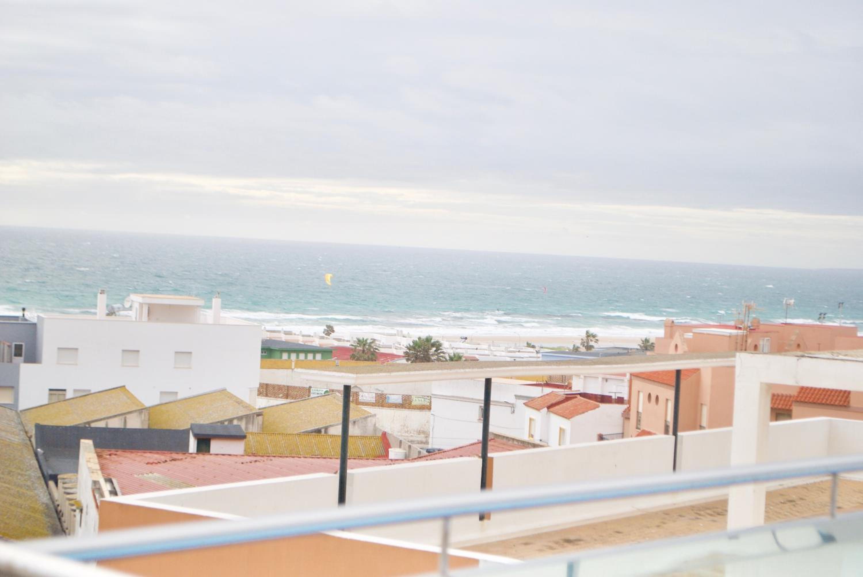 Studio Apartment - Photo 4