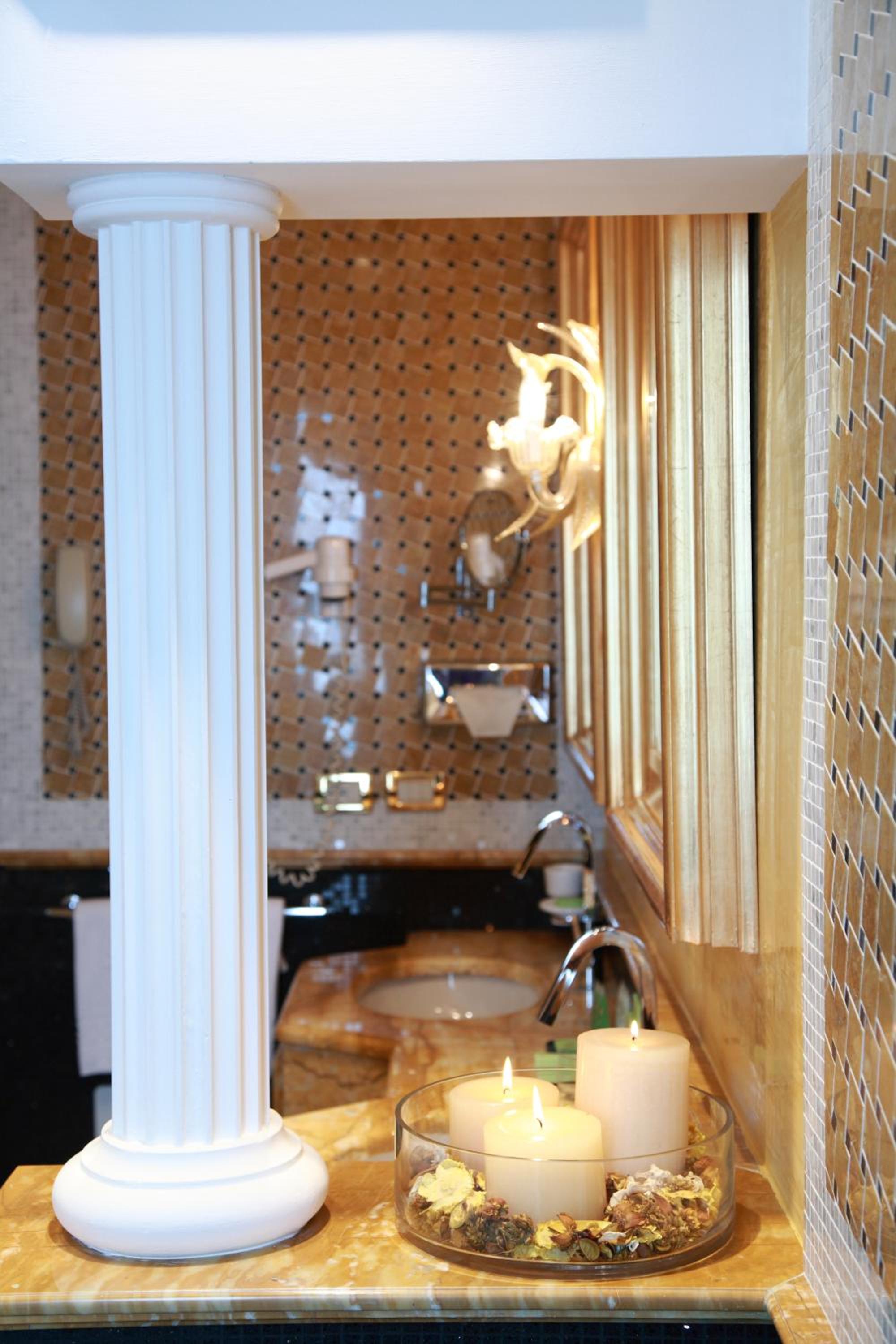 Suite - Photo 6
