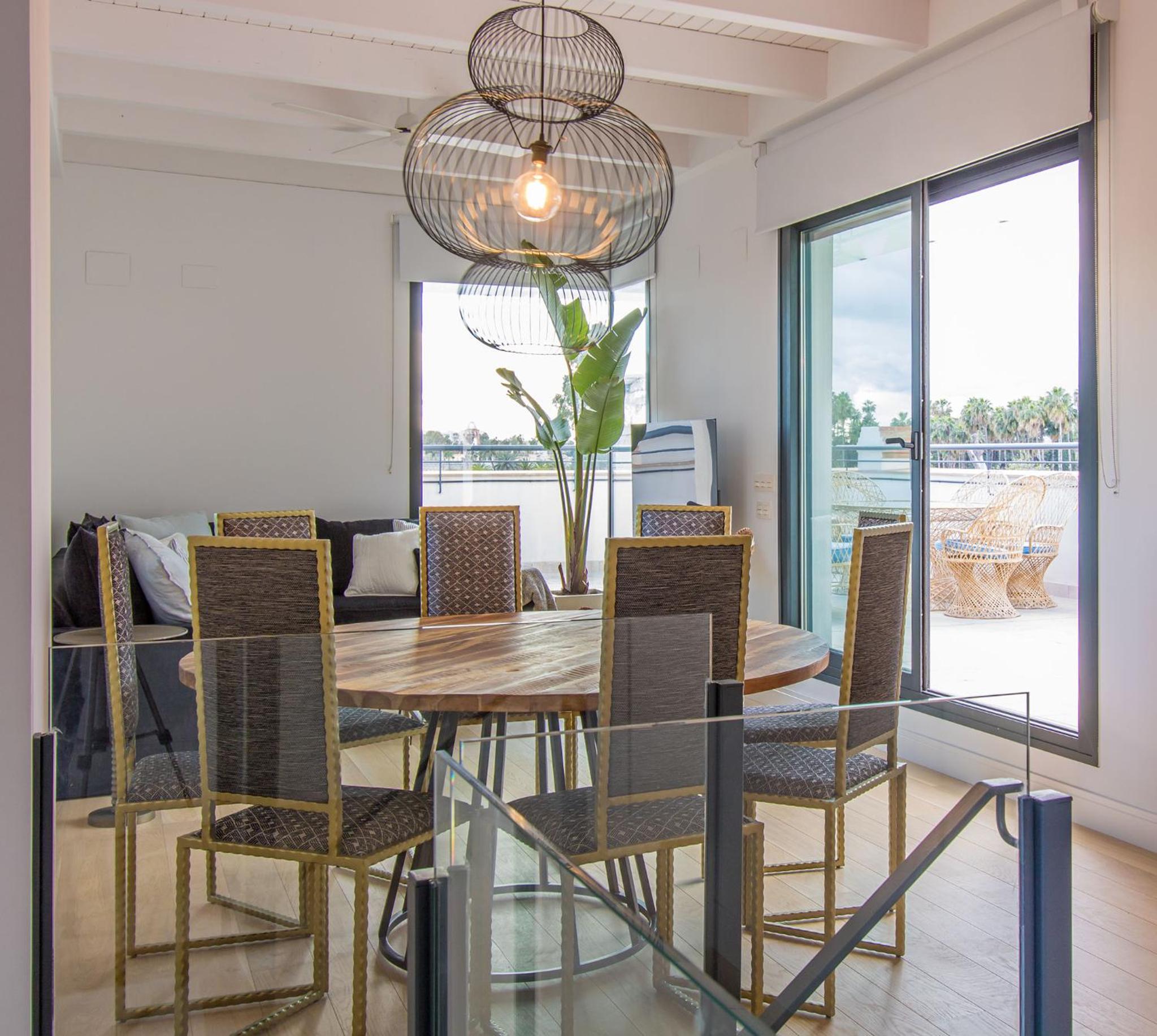 Three-Bedroom Apartment - Photo 25