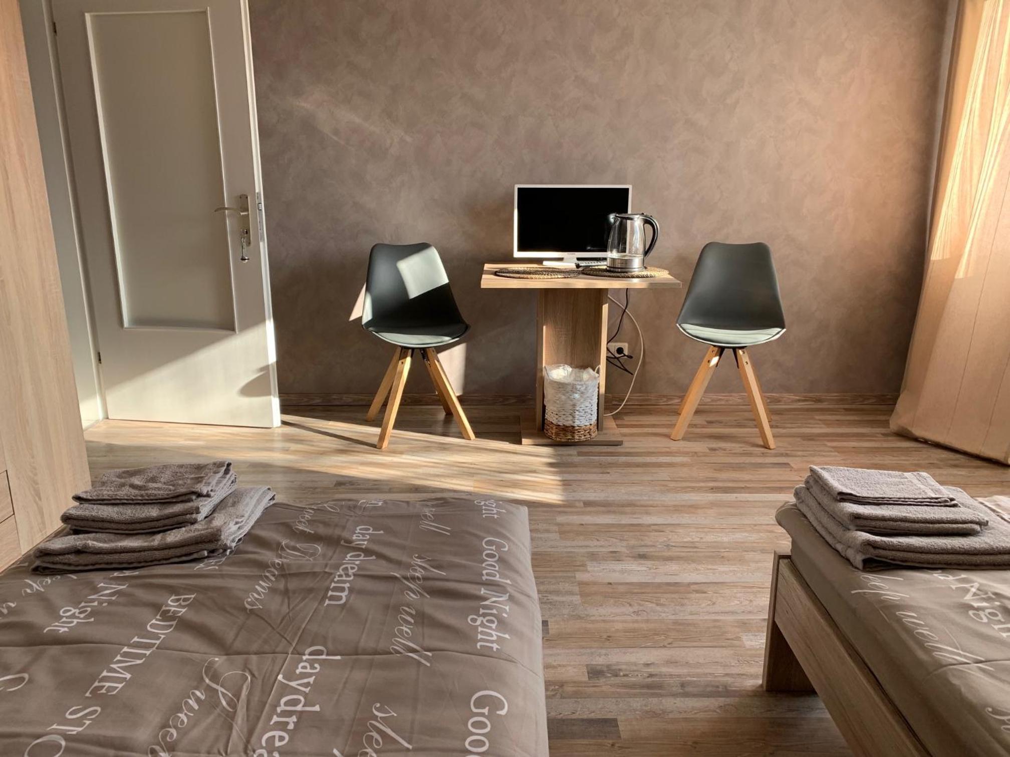Standard Double or Twin Room photo 2