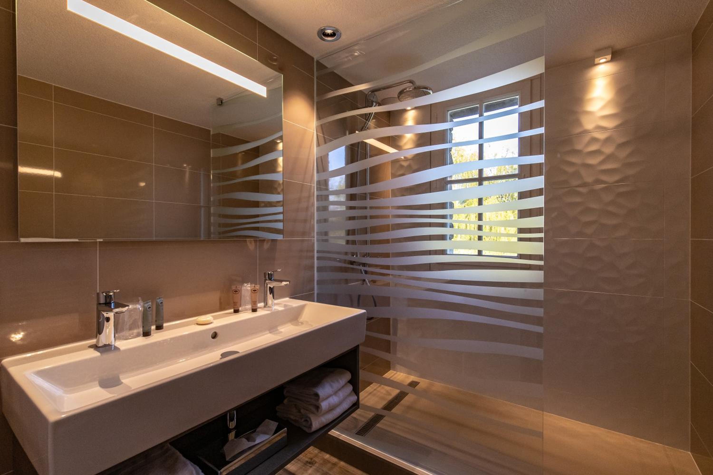 Superior Double Room - Photo 4