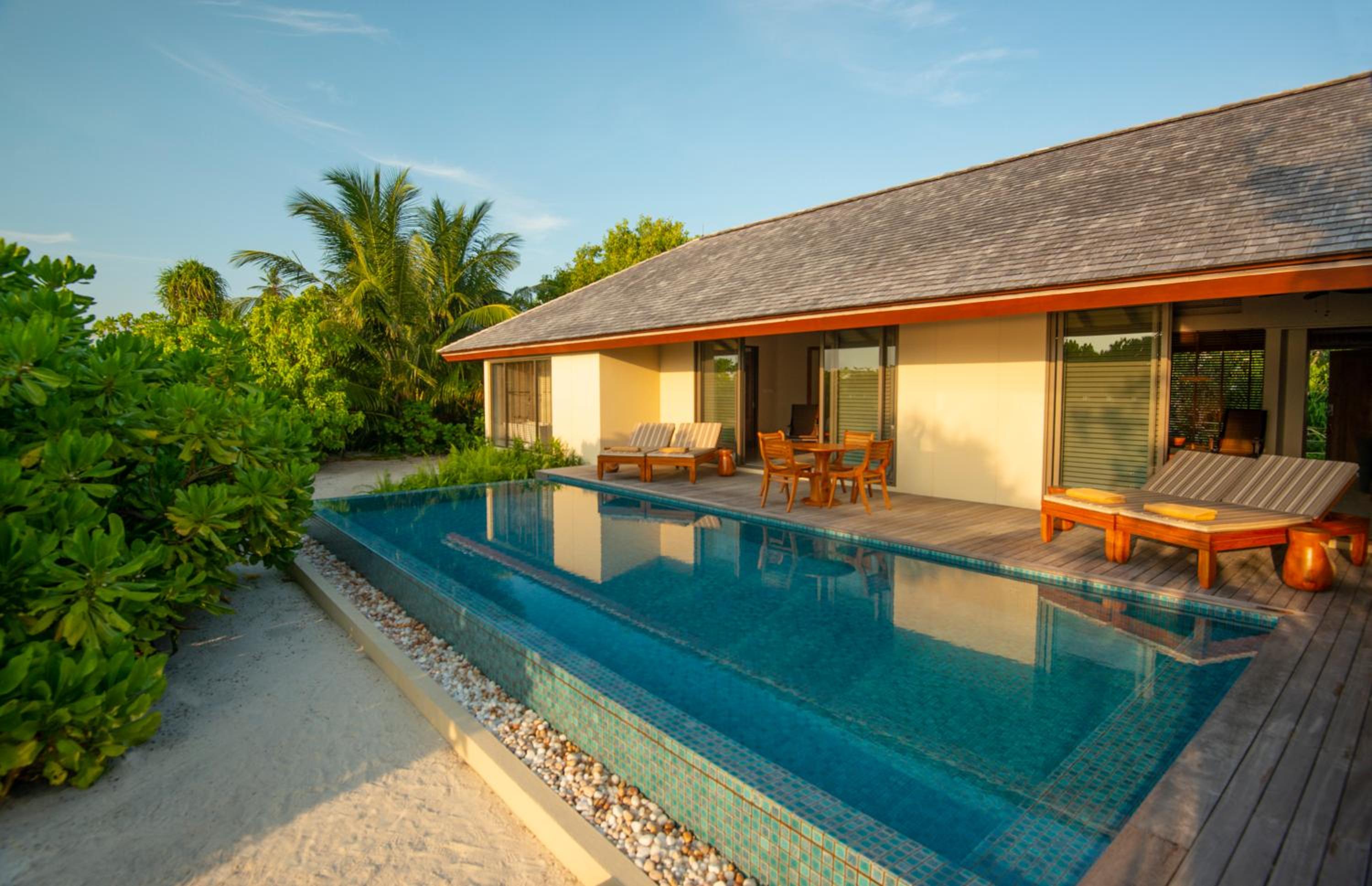 Sunset Two Bedroom Beach Pool Villa - Photo 3