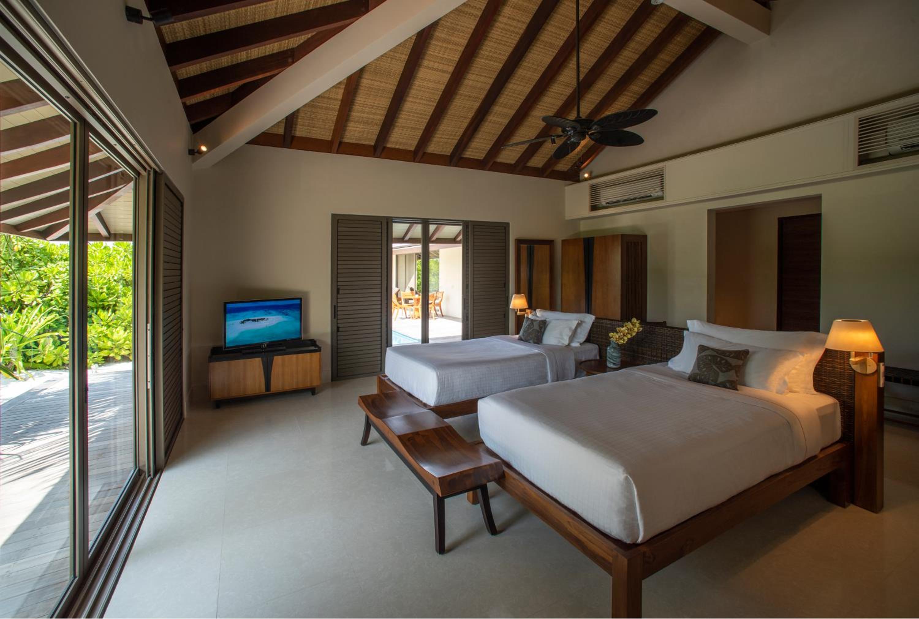 Sunset Two Bedroom Beach Pool Villa - Photo 2