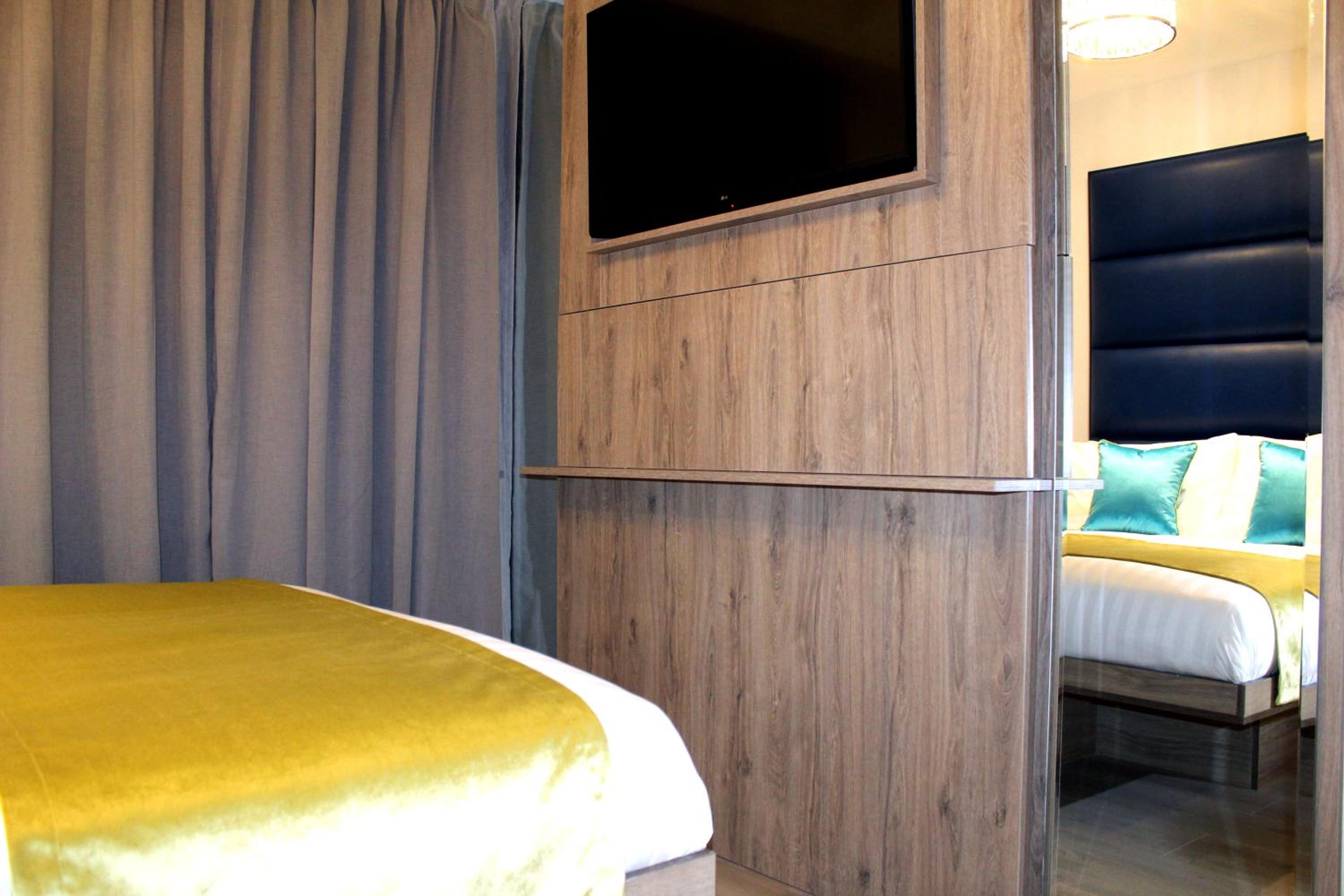Double Studio (Lower Ground Floor) photo 3