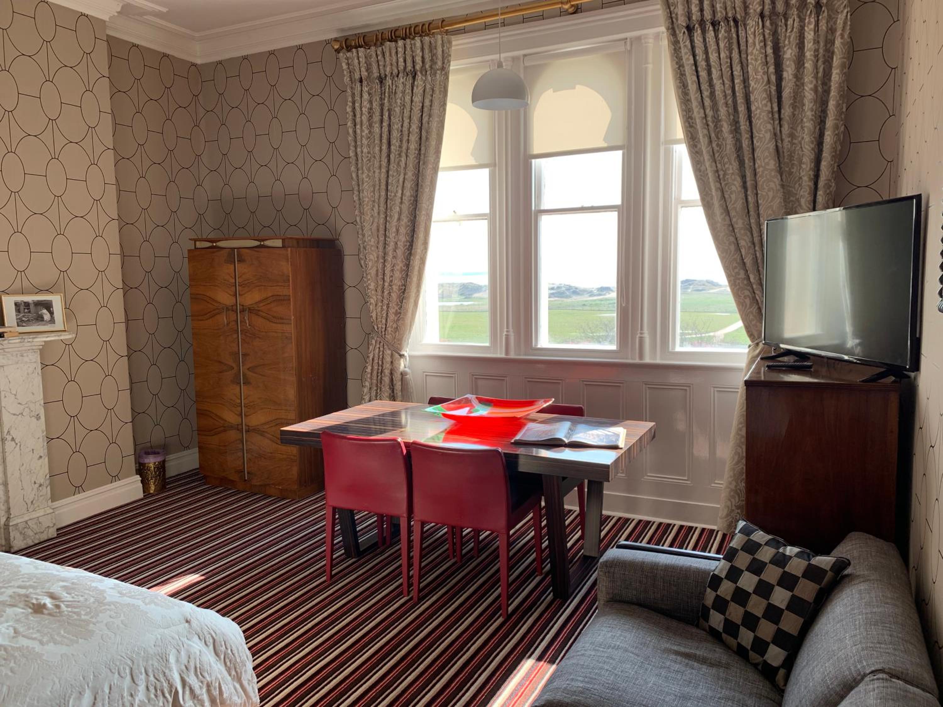 King Room with Sea View - Photo 3