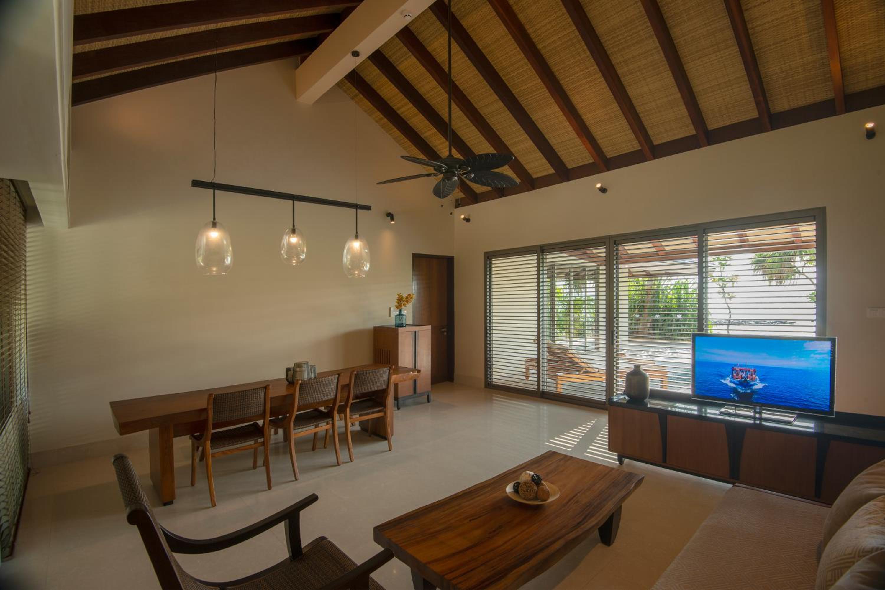 Sunrise Two Bedroom Beach Pool Villa - Photo 2