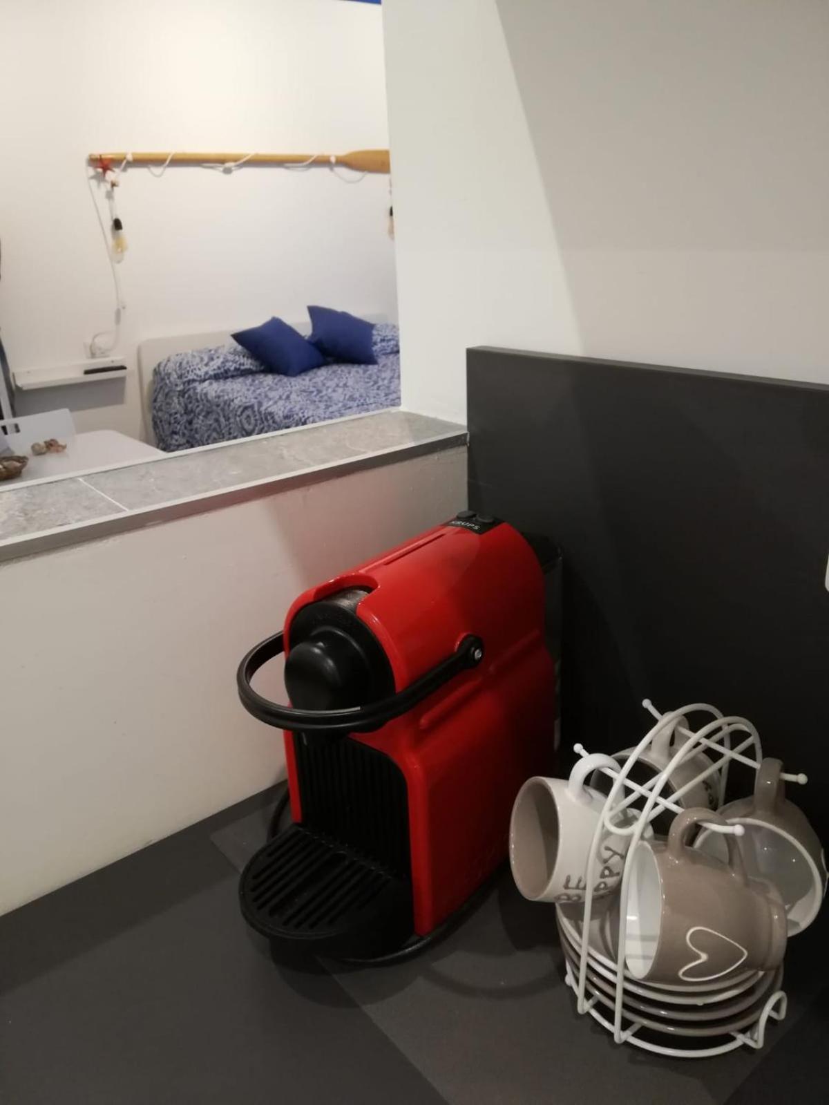 Apartment with Terrace - Photo 9