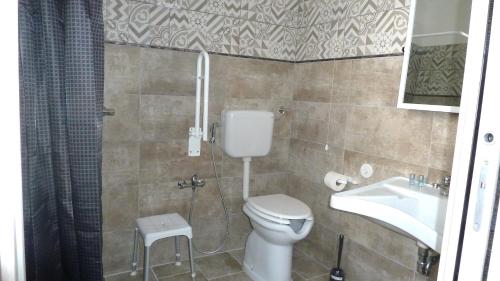 Studio Apartment photo 3