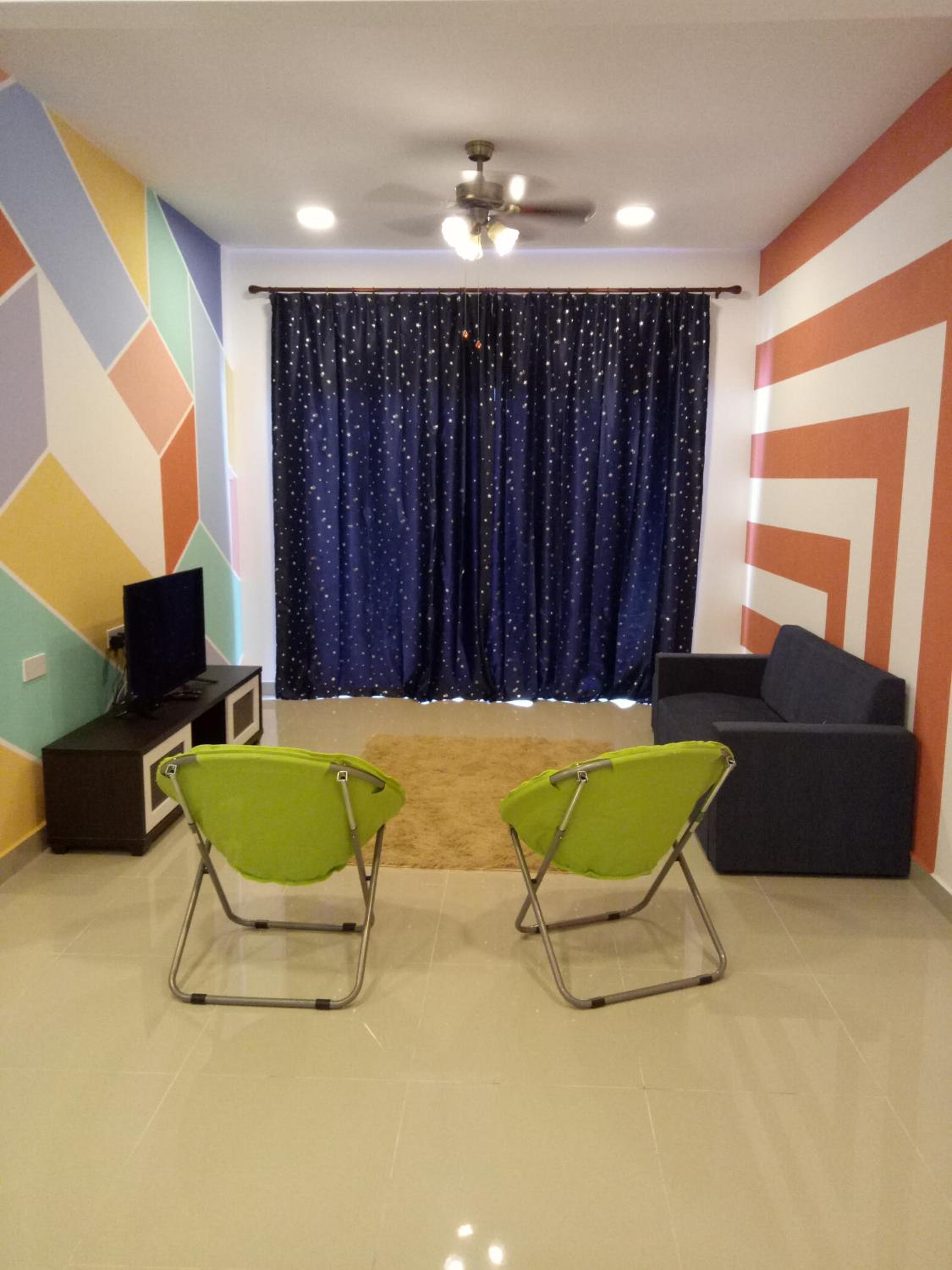 Three-Bedroom Apartment - Photo 7