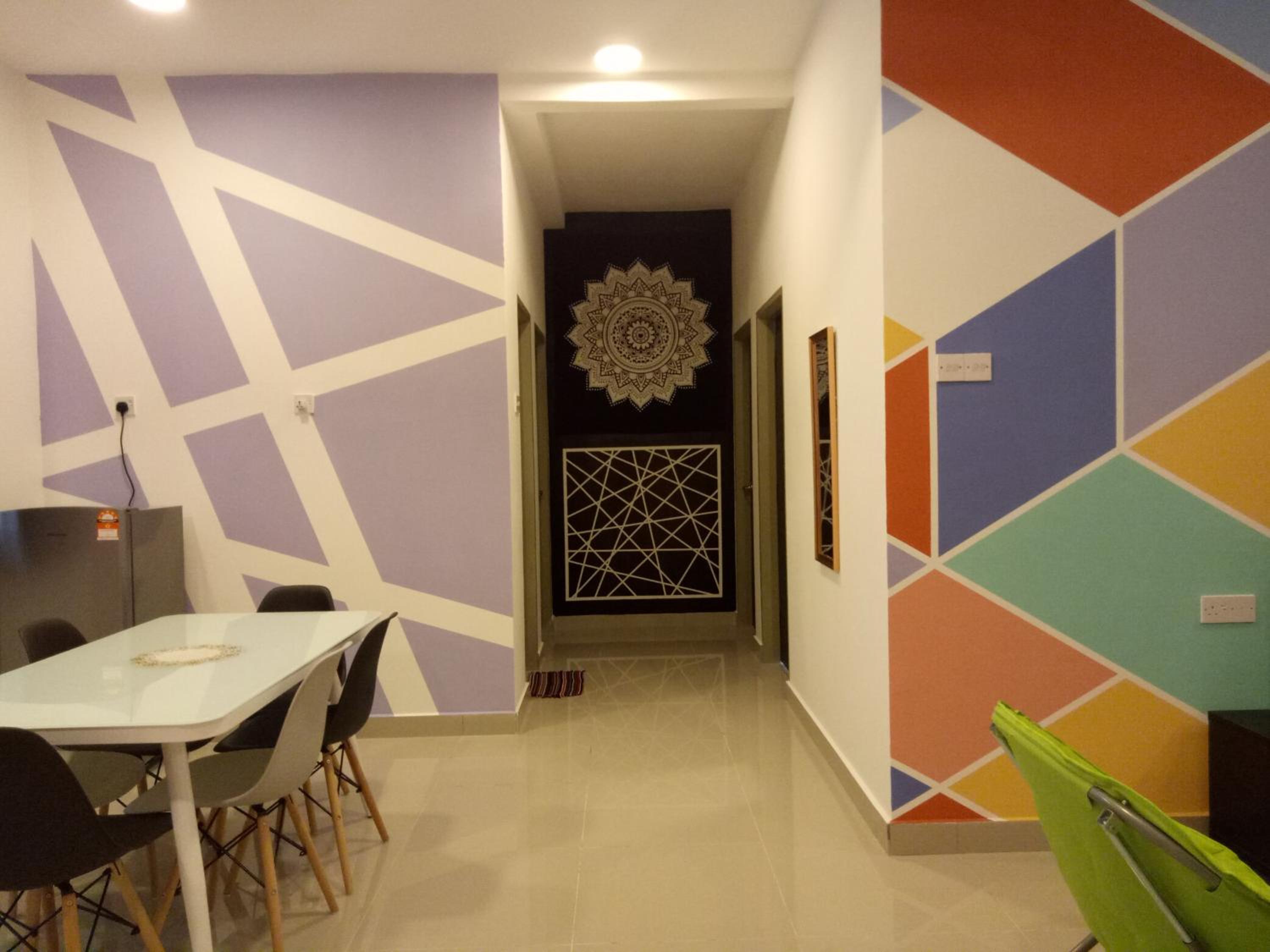 Three-Bedroom Apartment - Photo 12