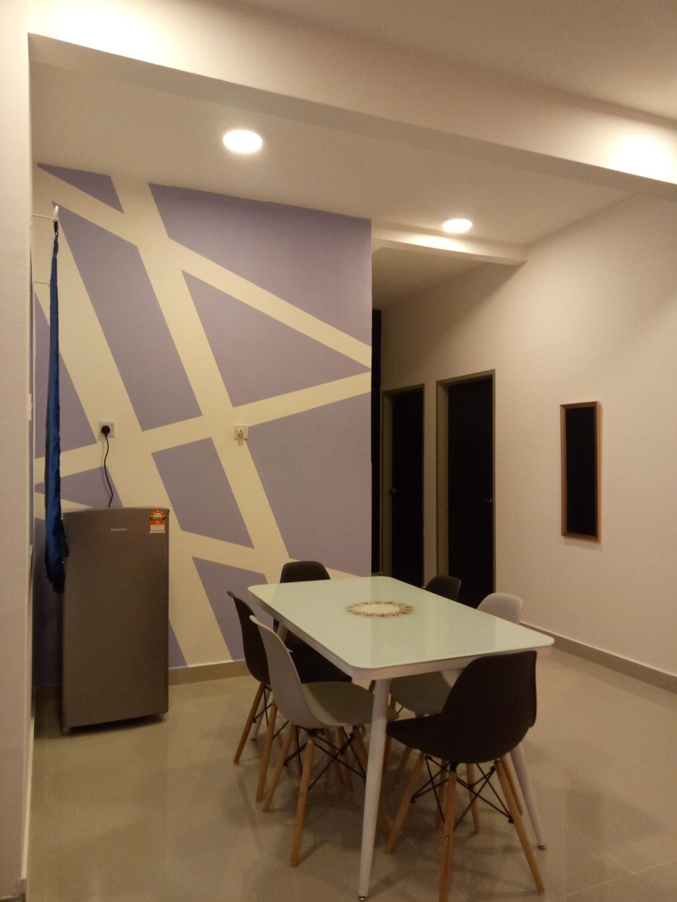 Three-Bedroom Apartment - Photo 13