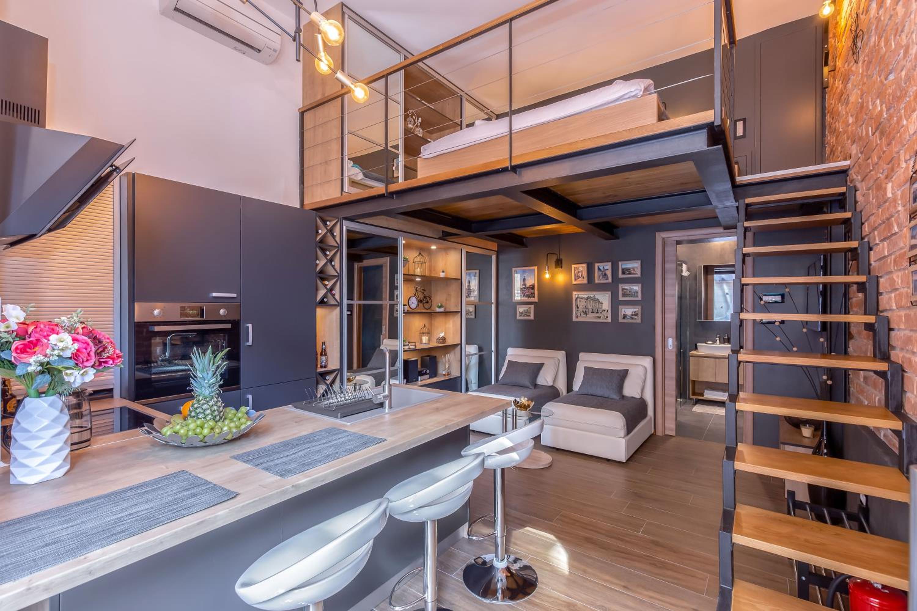 One-Bedroom Apartment