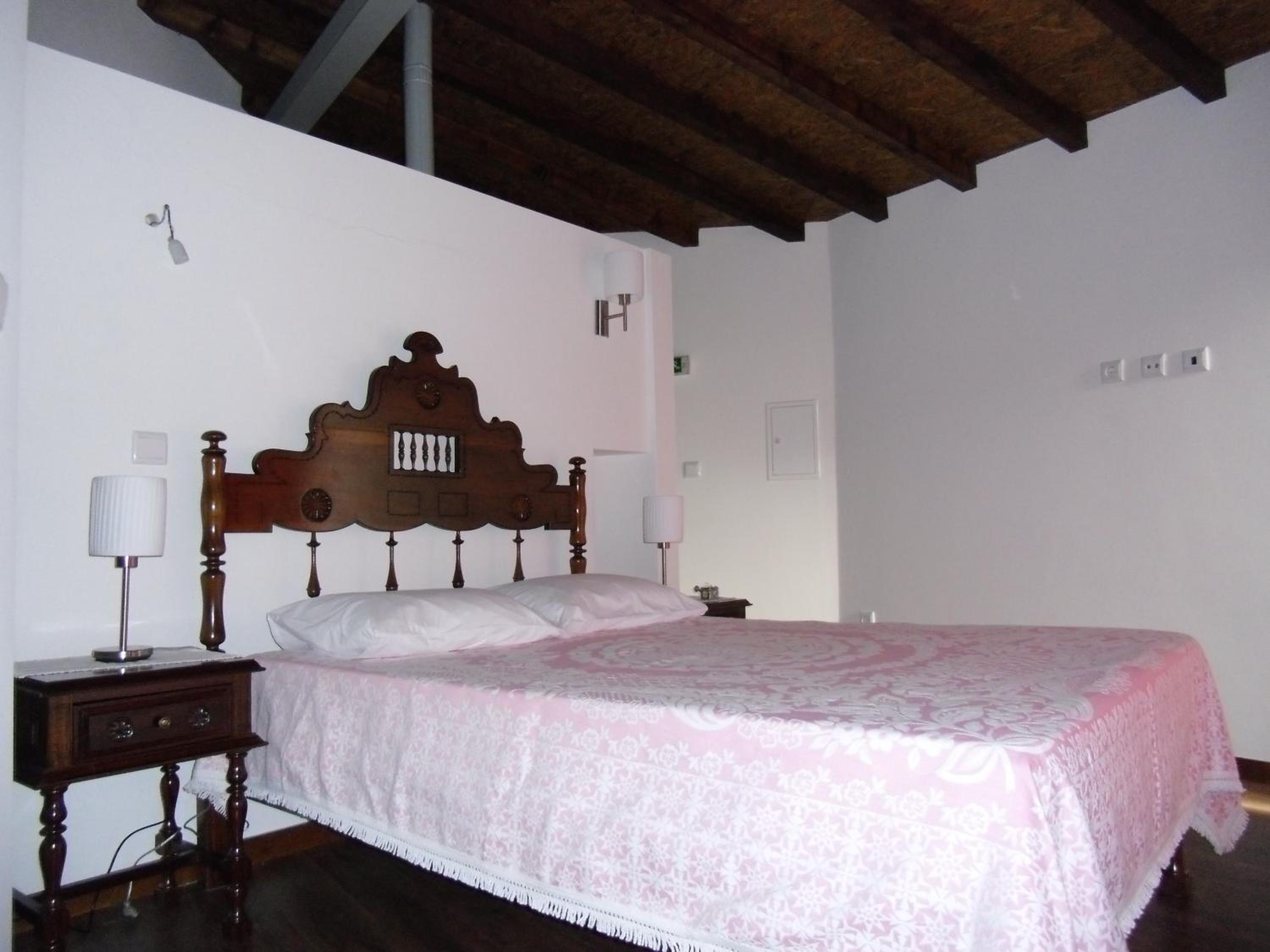 One-Bedroom House photo 1