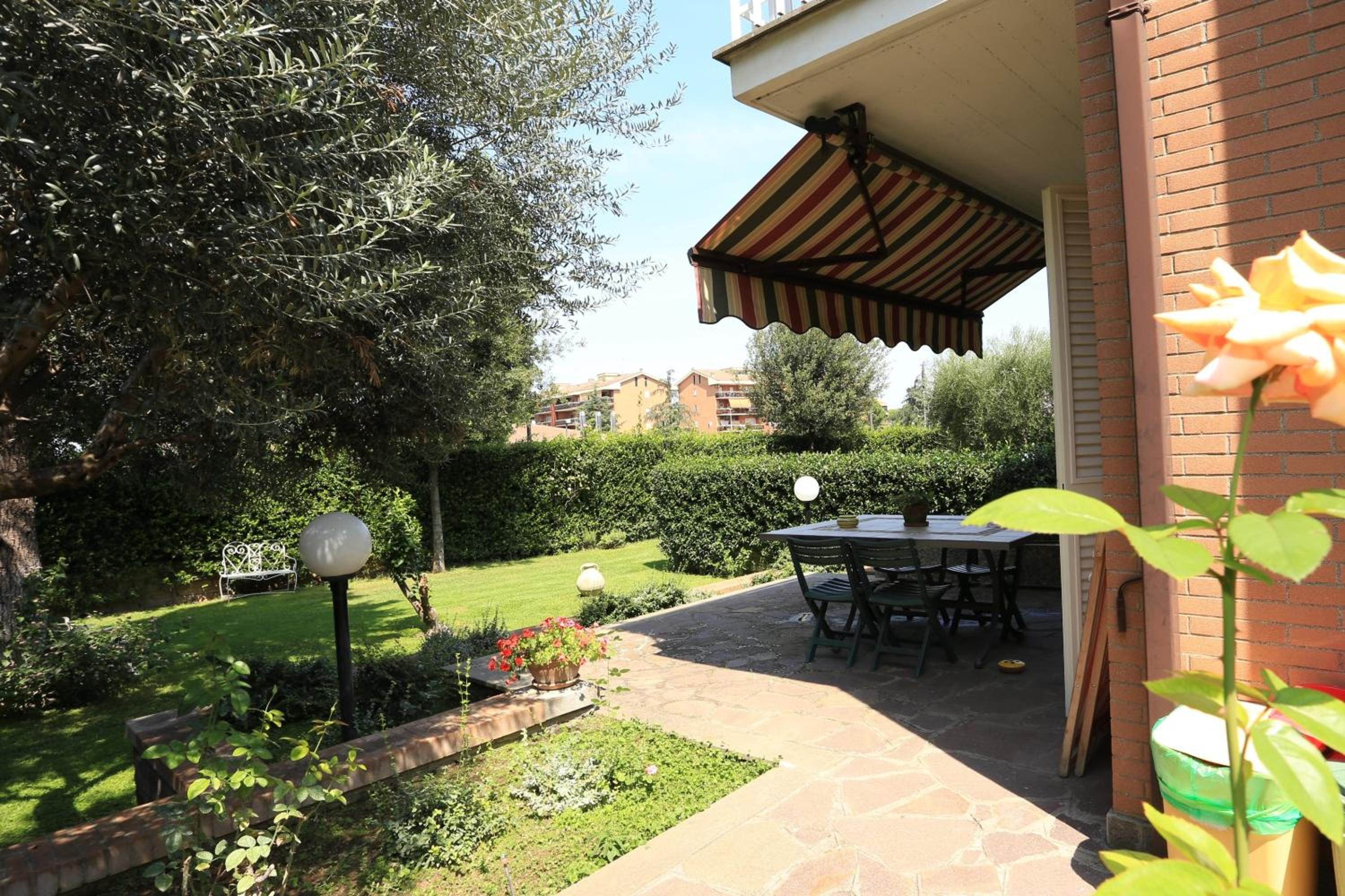 Double Room with Balcony photo 3