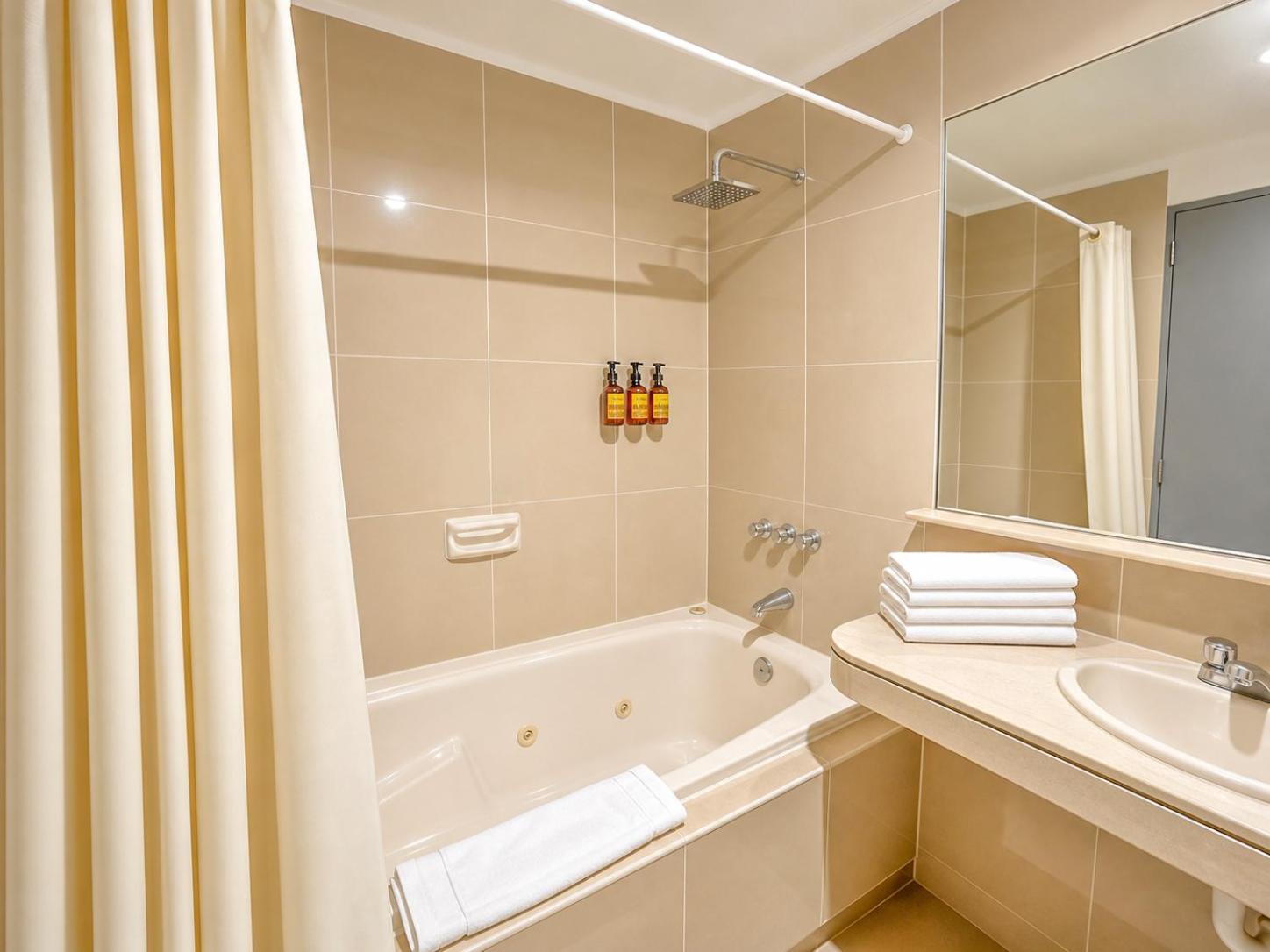 Standard Triple Room photo 1