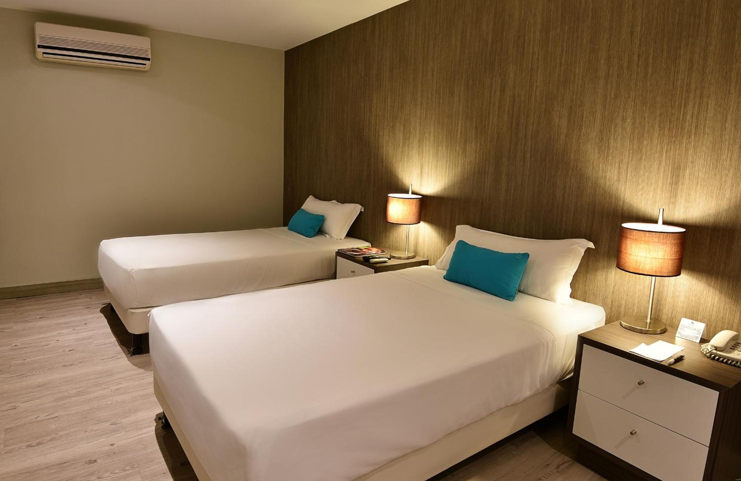 Twin Room with View