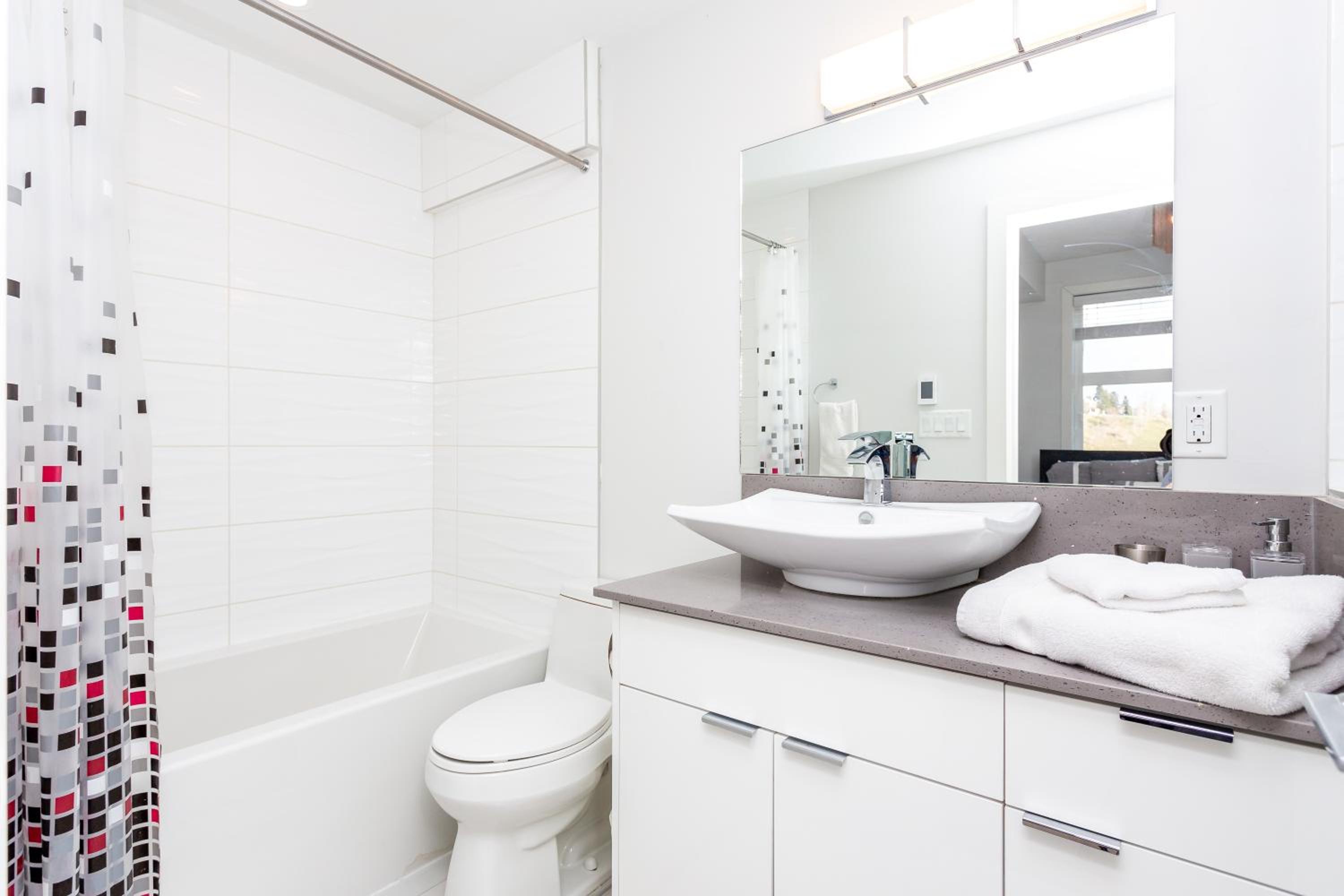 Penthouse Apartment - Photo 18