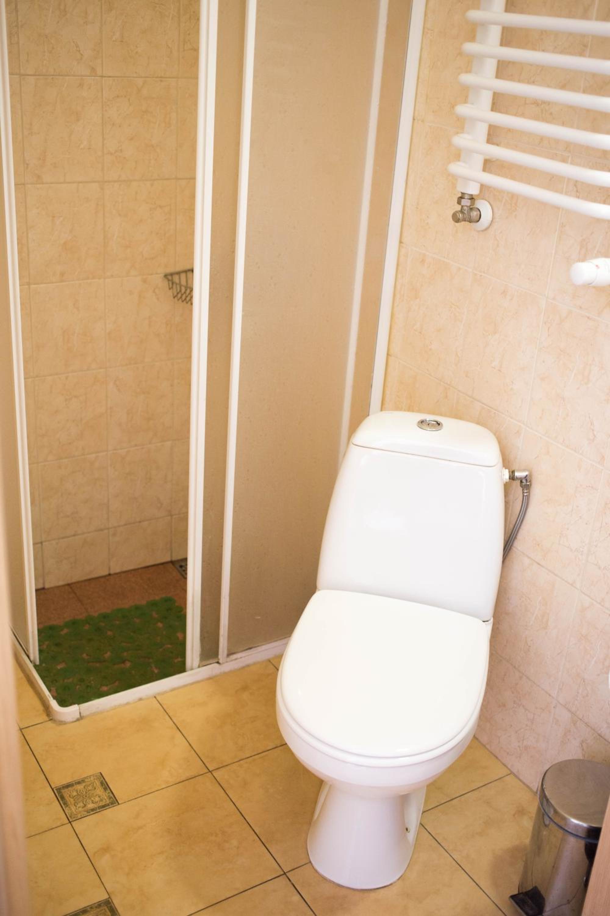 Quadruple Room - Photo 6
